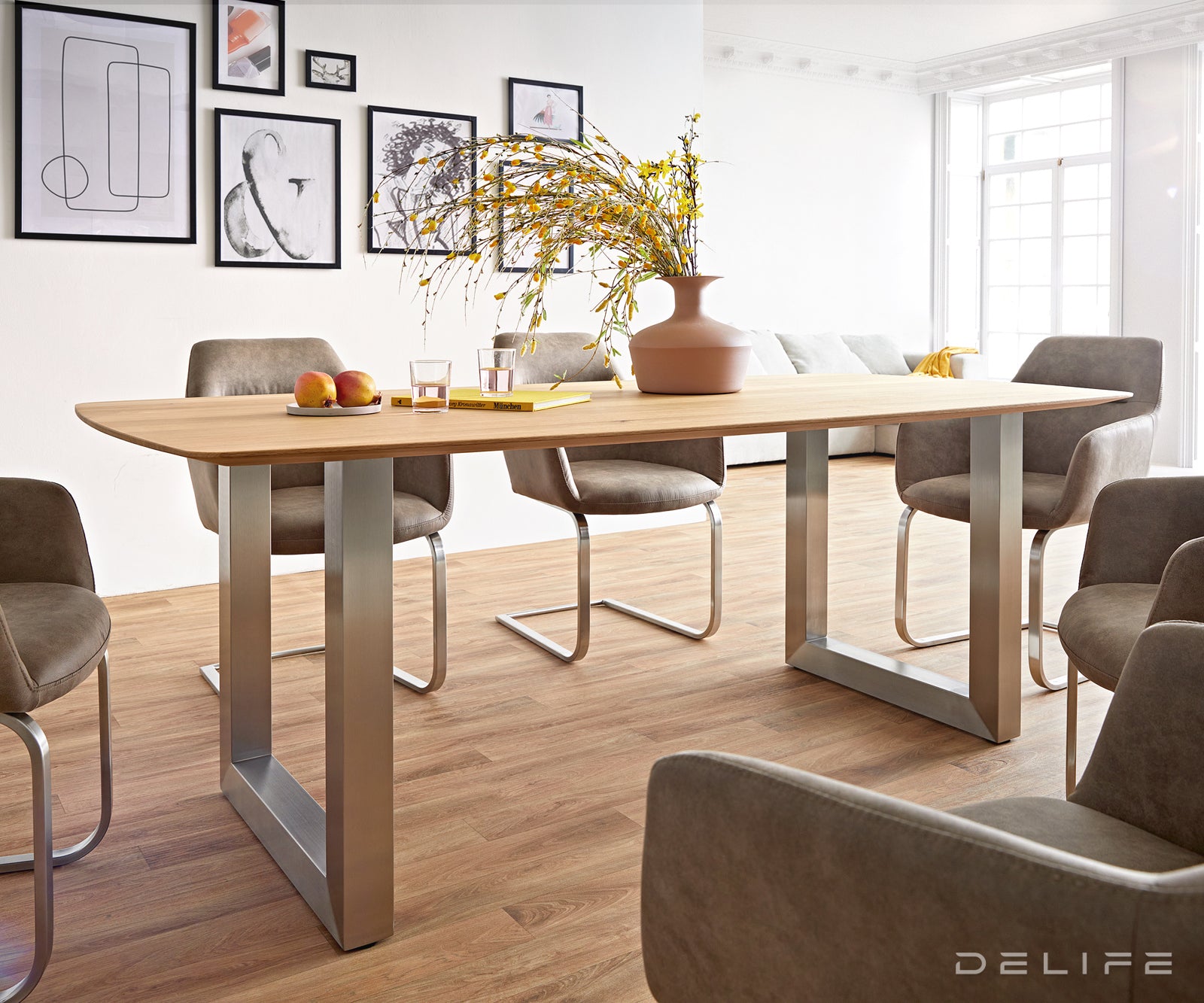 Jedilna miza Edge Bott, Material: Hrast