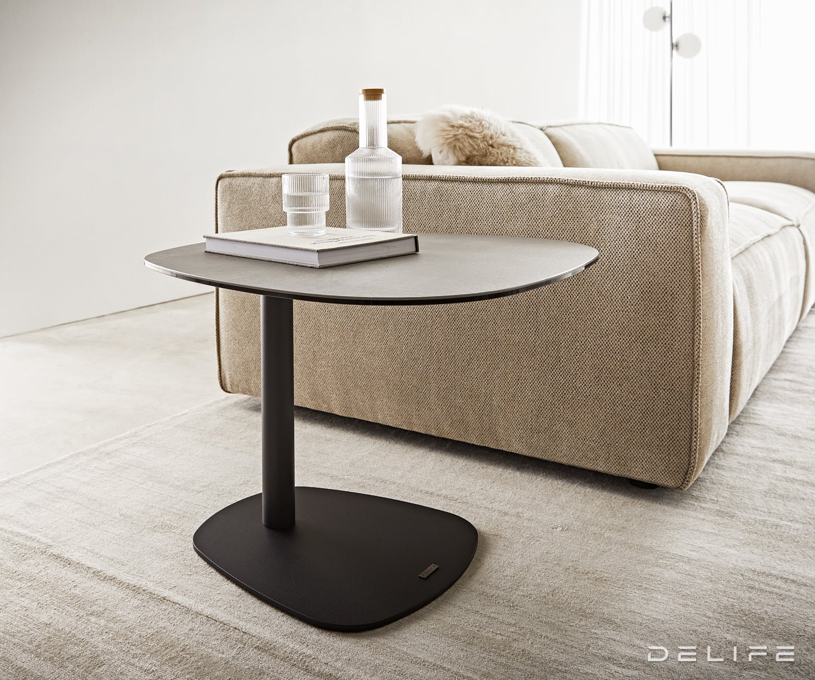 Stranska mizica Elenya 60x60cm, Material: Keramika Aspetto Concreto