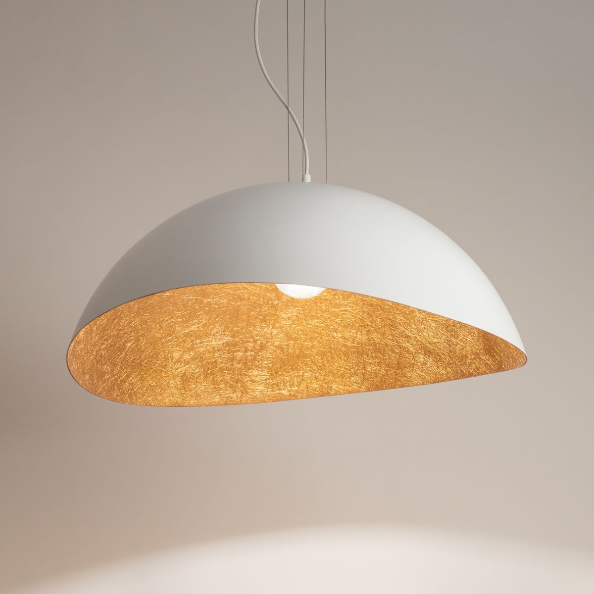 Viseča svetilka Solaris bela