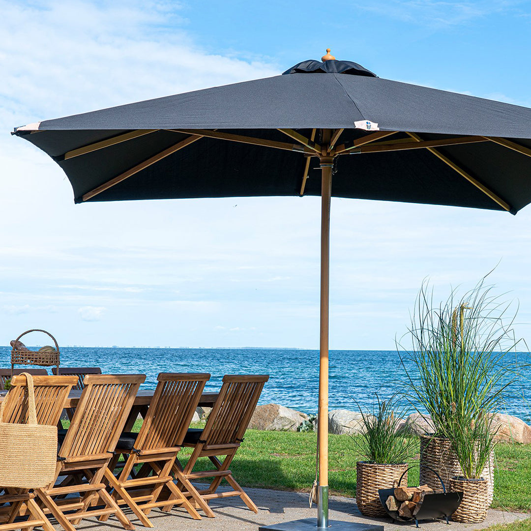 Orlando senčnik, material: poliester/les