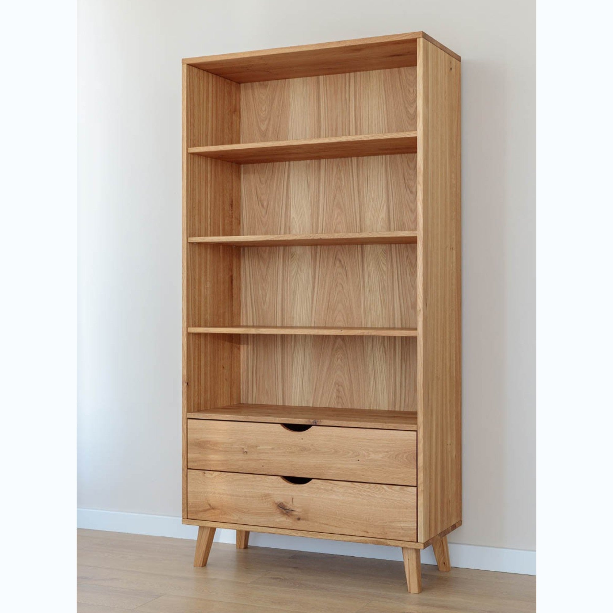 Vitrina Simona 40x180 cm, Material: Masivno hrastovo les