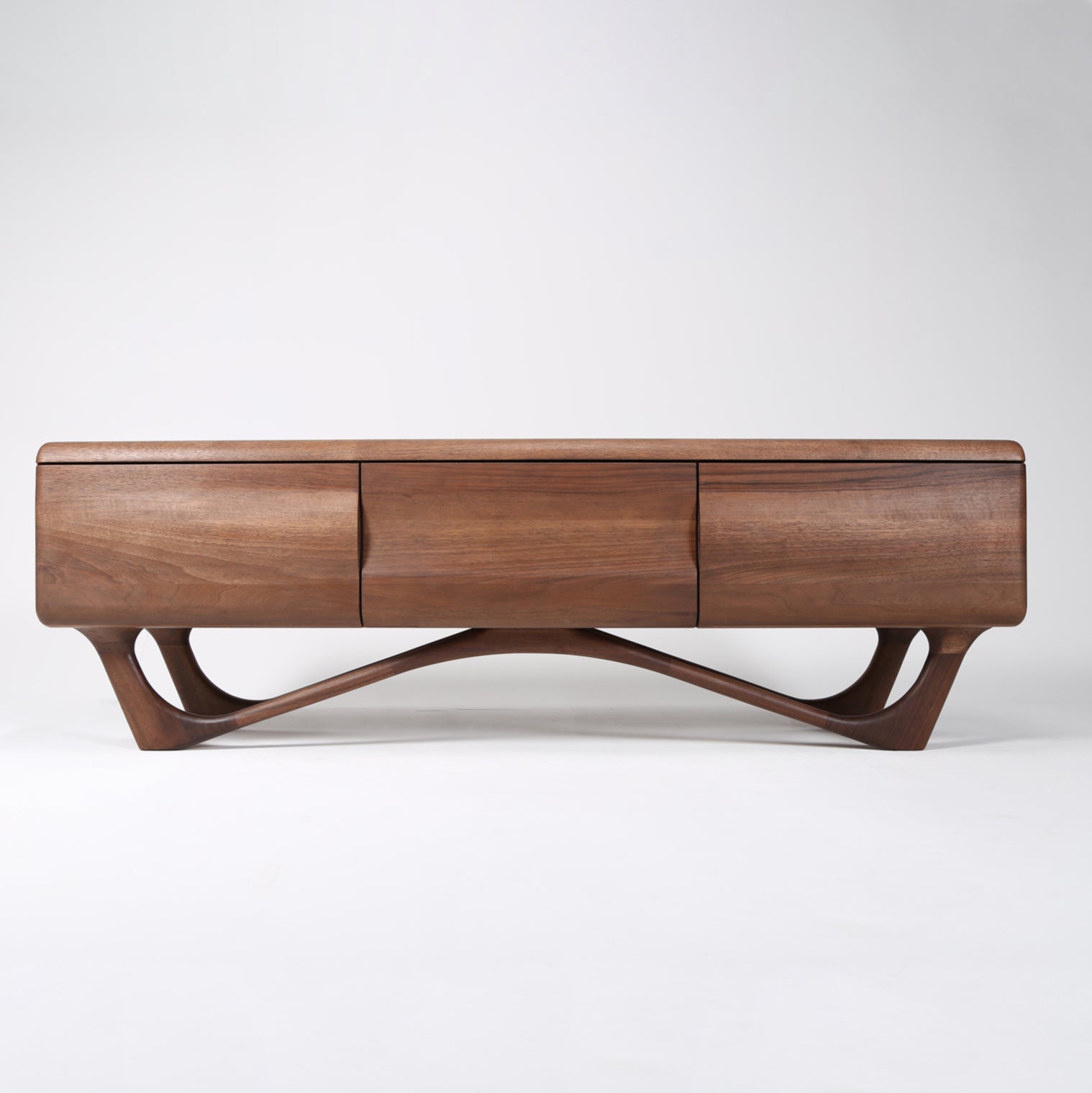 TV komoda Antoni 160x45 cm, material: polno les oreh