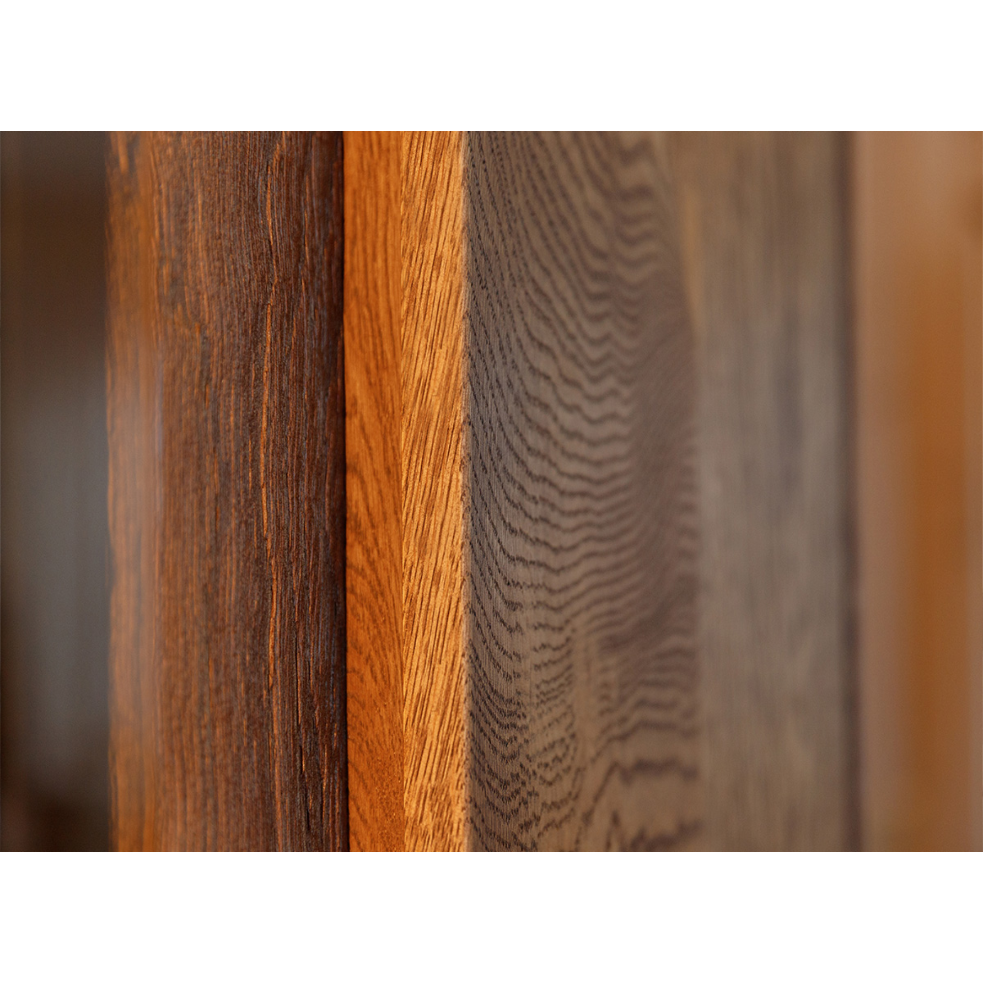 Vitrina Collodi 84,50x205 cm, Material: Masivno hrastovo les