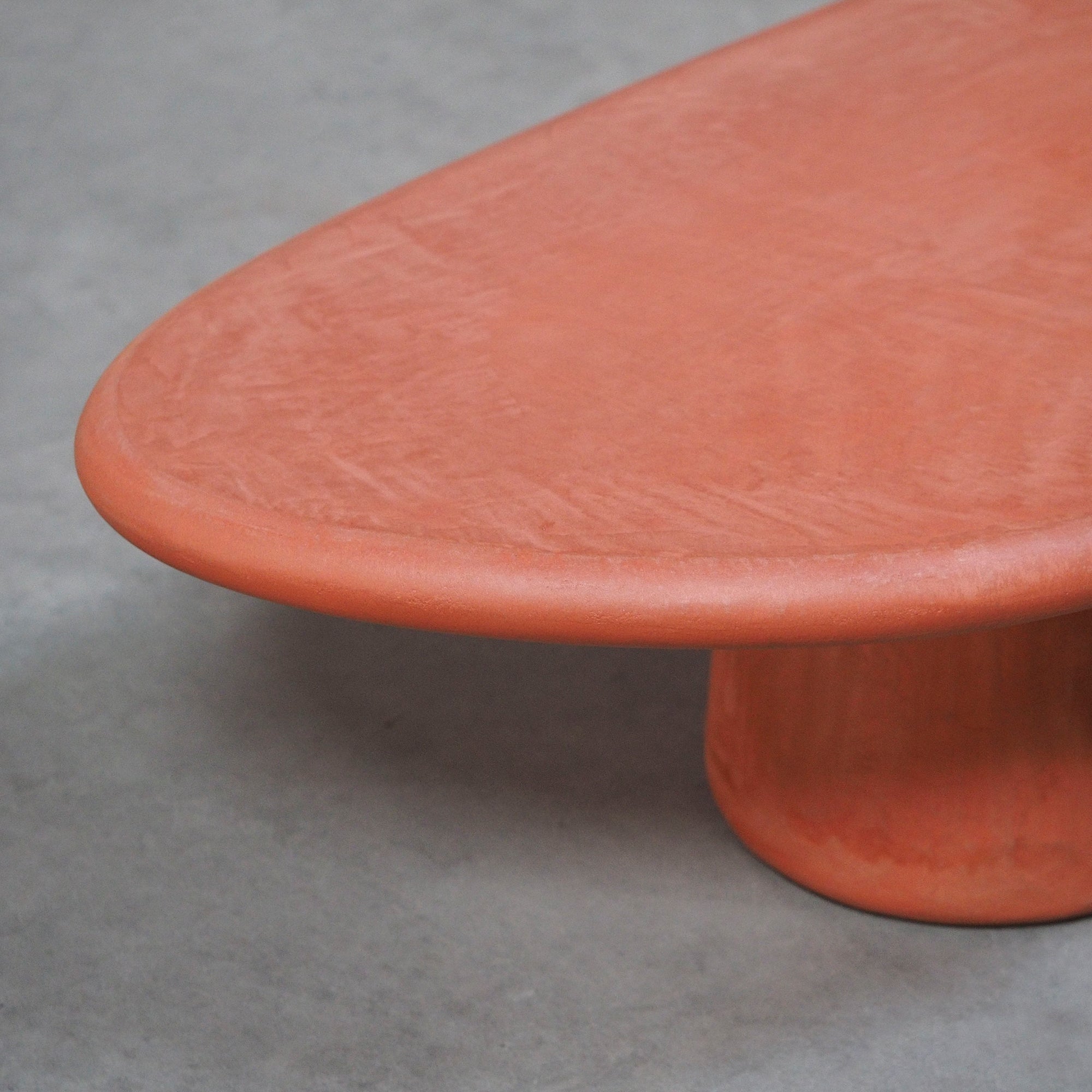 Klubska zunanja miza Zuri 