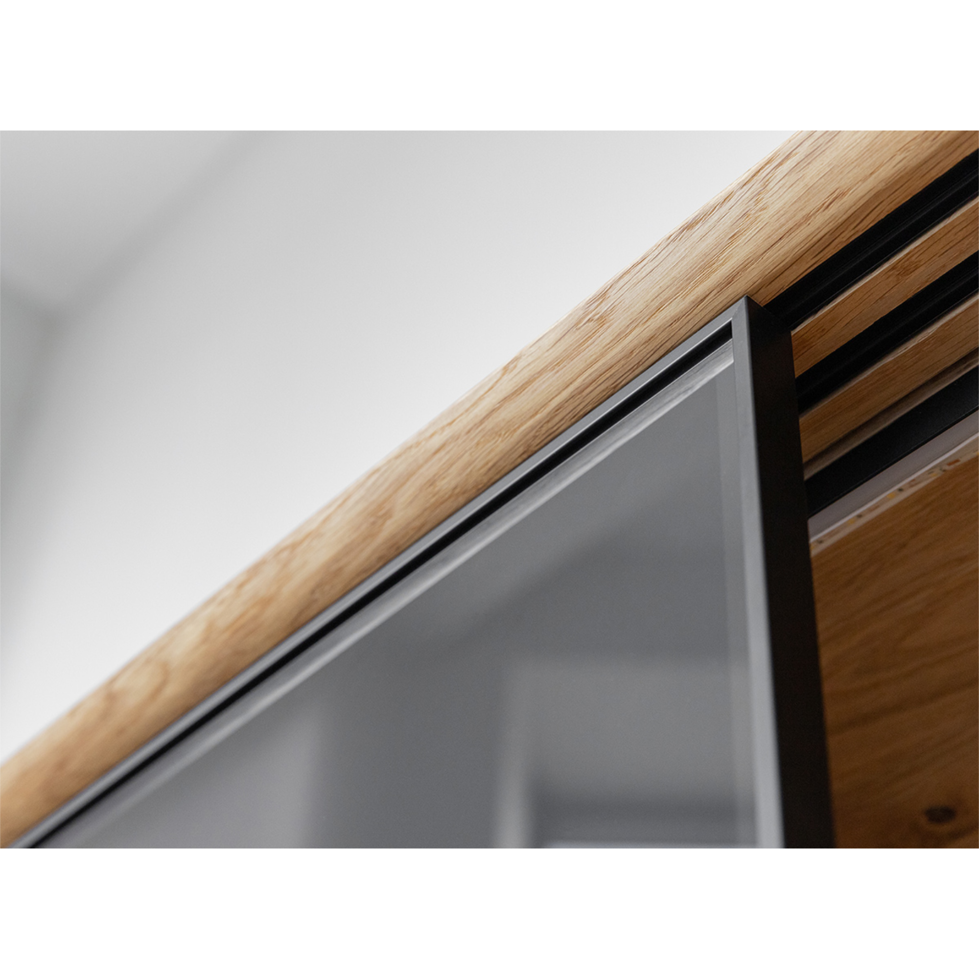 Vitrina Modern Loft 45x200 cm, Material: Masivni hrast