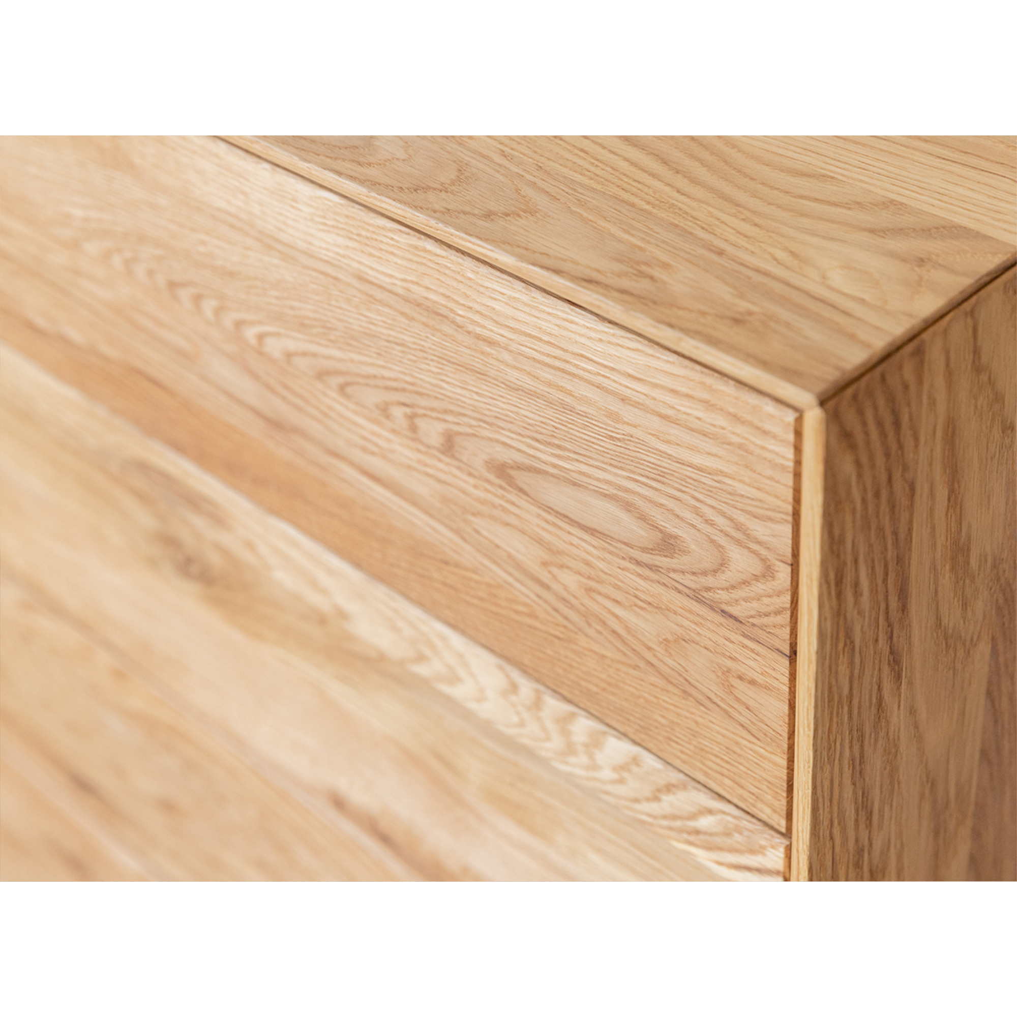 Komoda Modern Loft 120,50x45 cm s steklom, material: masivno hrastovo les