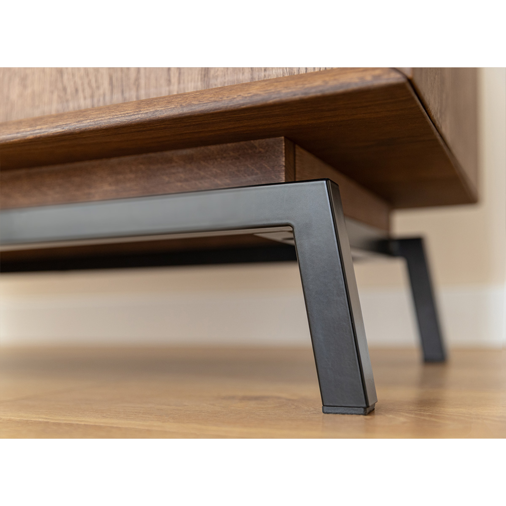 TV komoda Modern Loft 200x50 cm s steklom, material: masivni hrast
