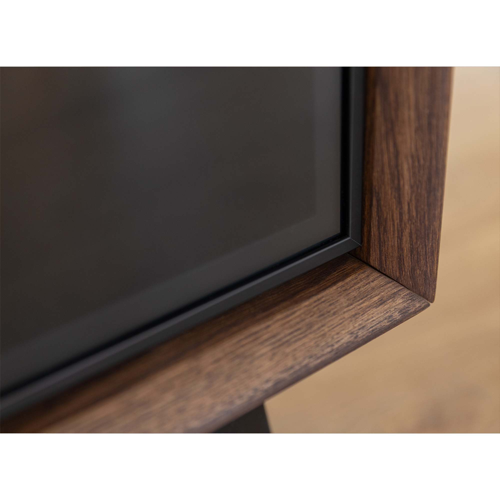 Komoda Modern Loft 120,50x45 cm s steklom, material: masivno hrastovo les