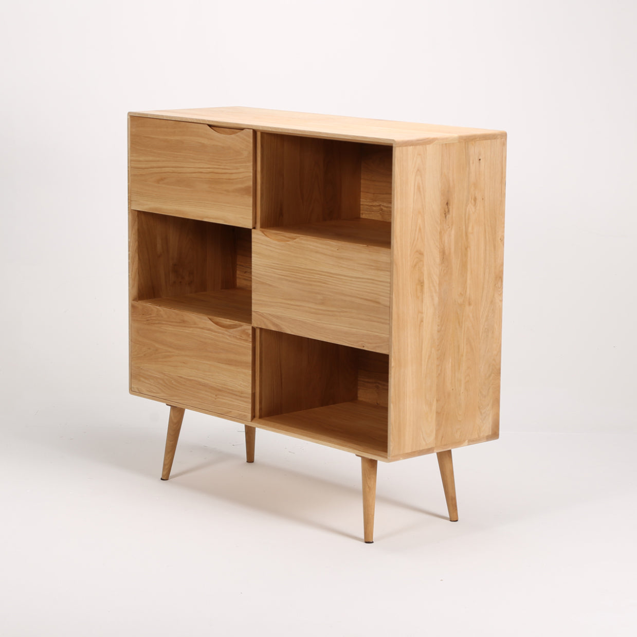 Komoda Primo Alta 107,4x81,1 cm, Material: Masiven hrast
