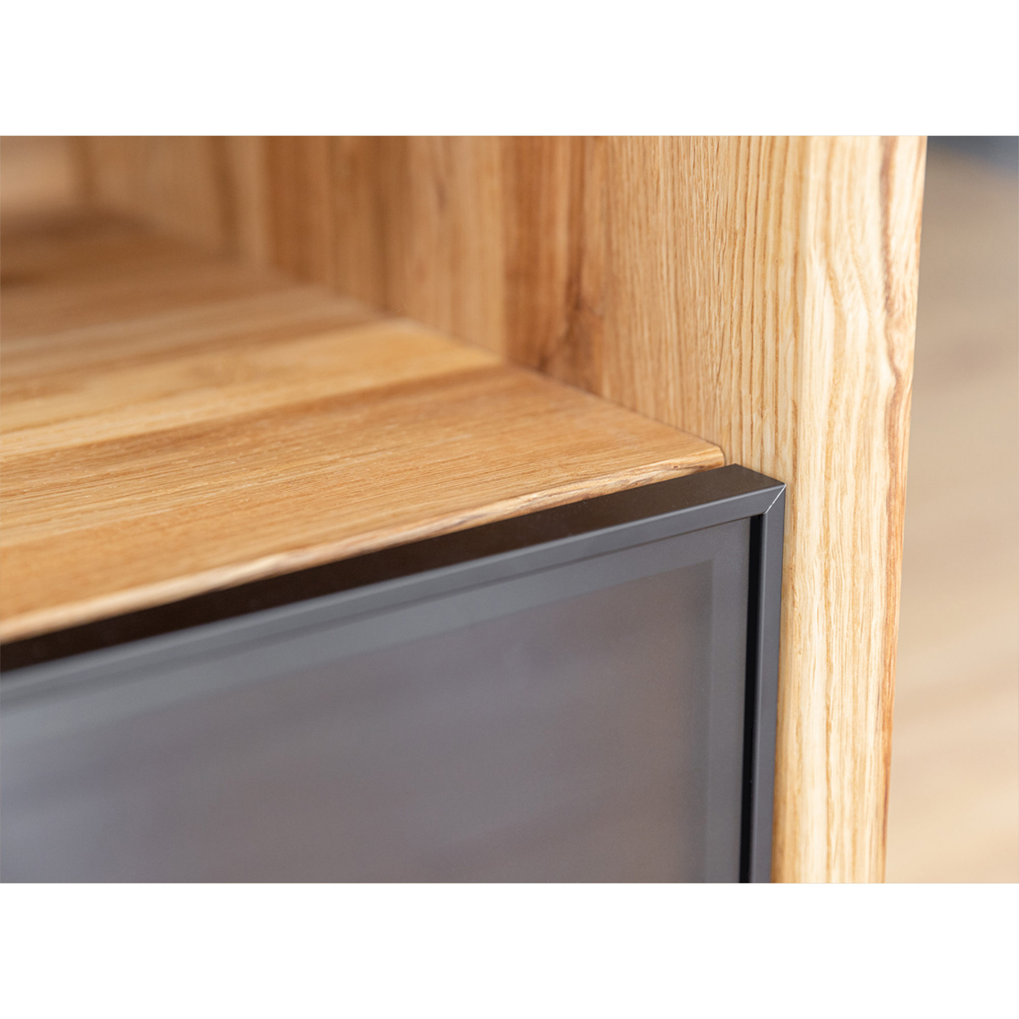 TV Komoda Modern Loft 160x50cm, Material: Masivno hrastovo les