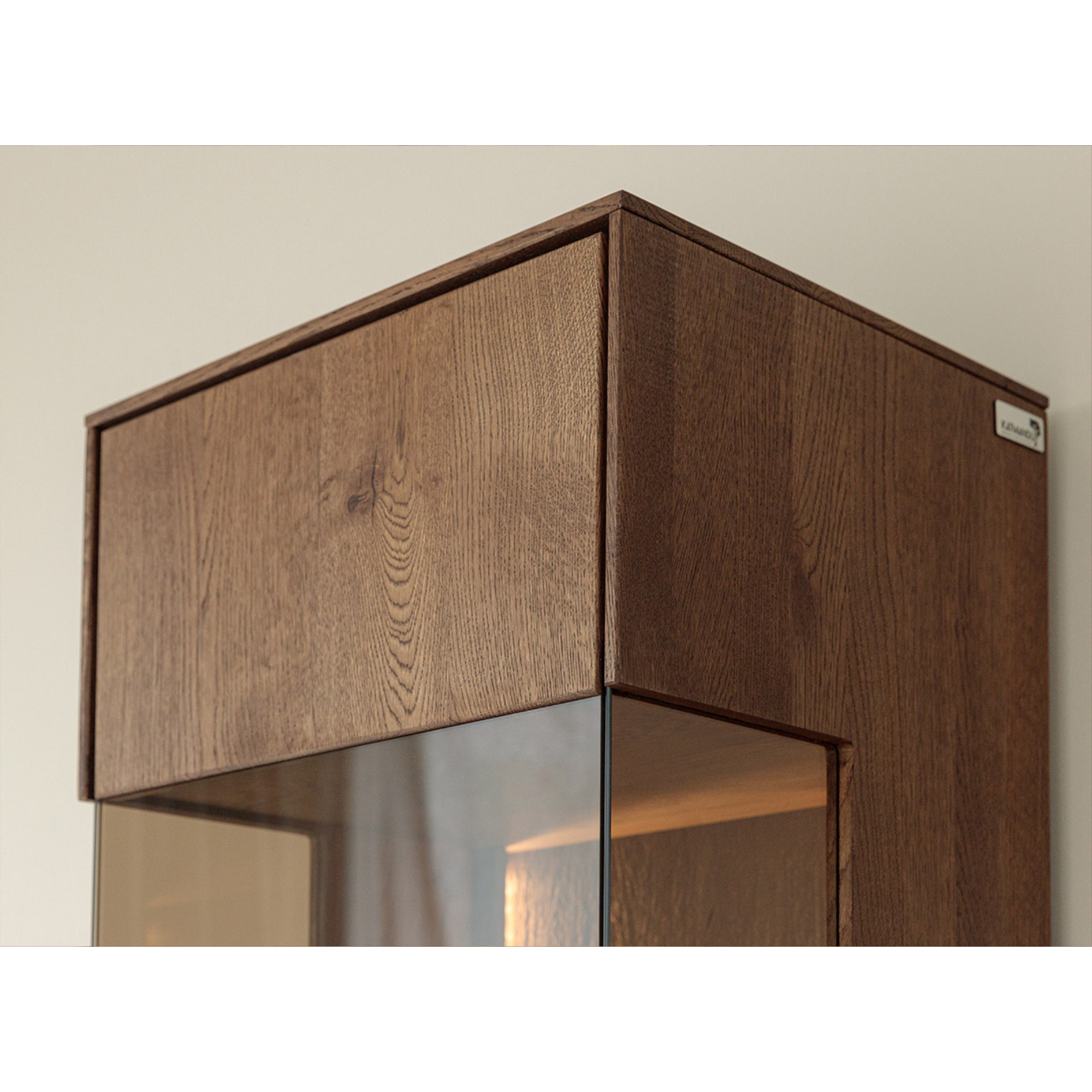 Vitrina Collodi 43x205 cm, Material: Masivno hrastovo les