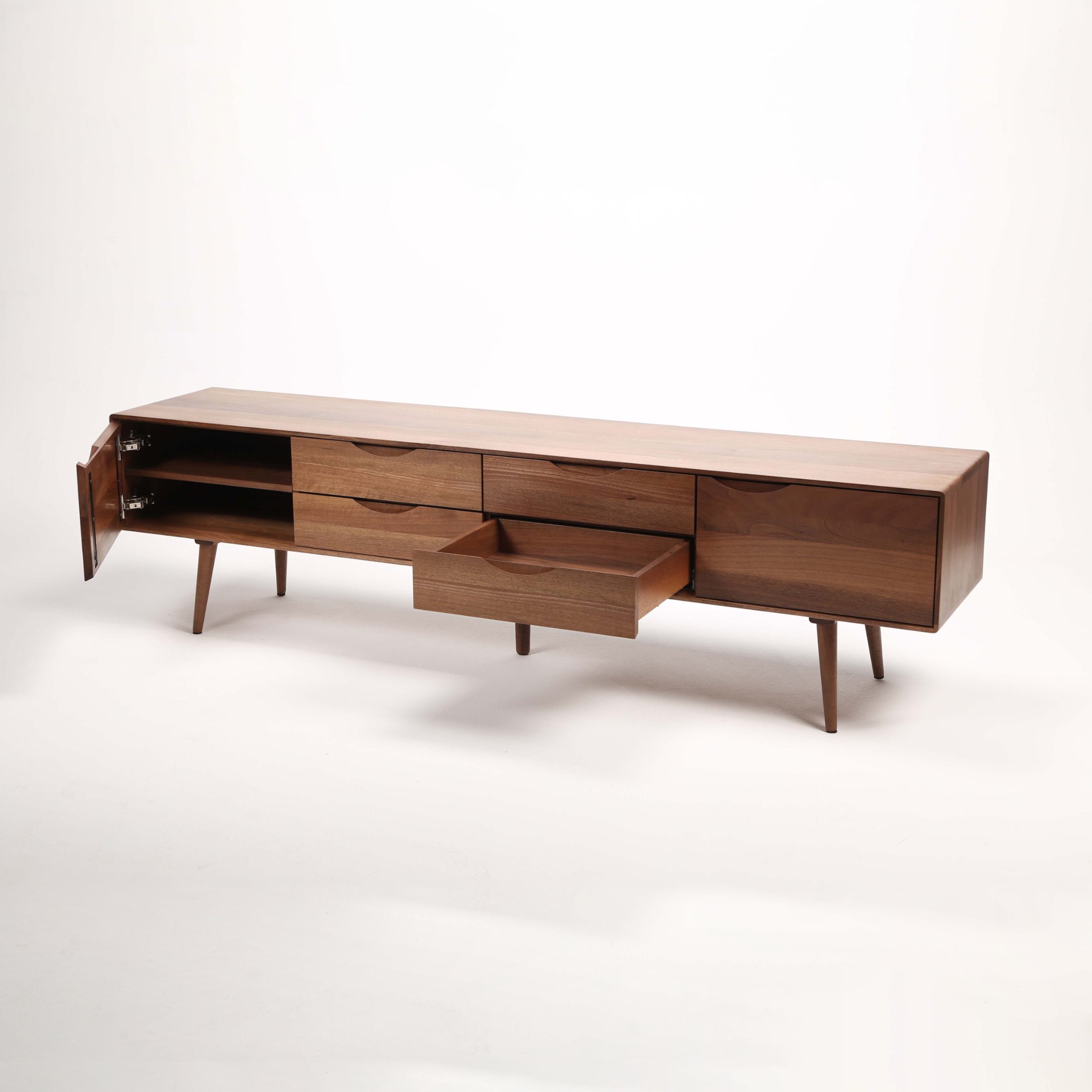 TV komoda Primo Bassa 160x41,5 cm, material: polno les oreh