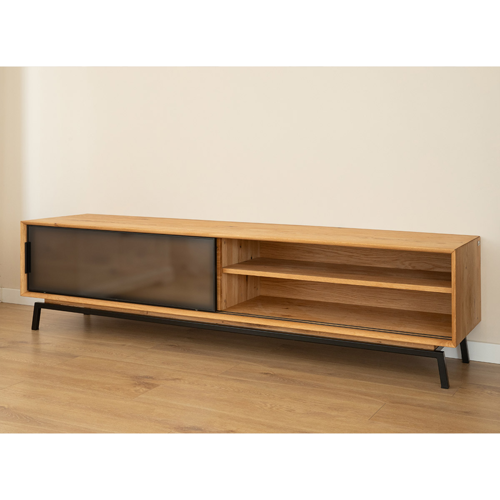 TV komoda Modern Loft 200x50 cm s steklom, material: masivni hrast