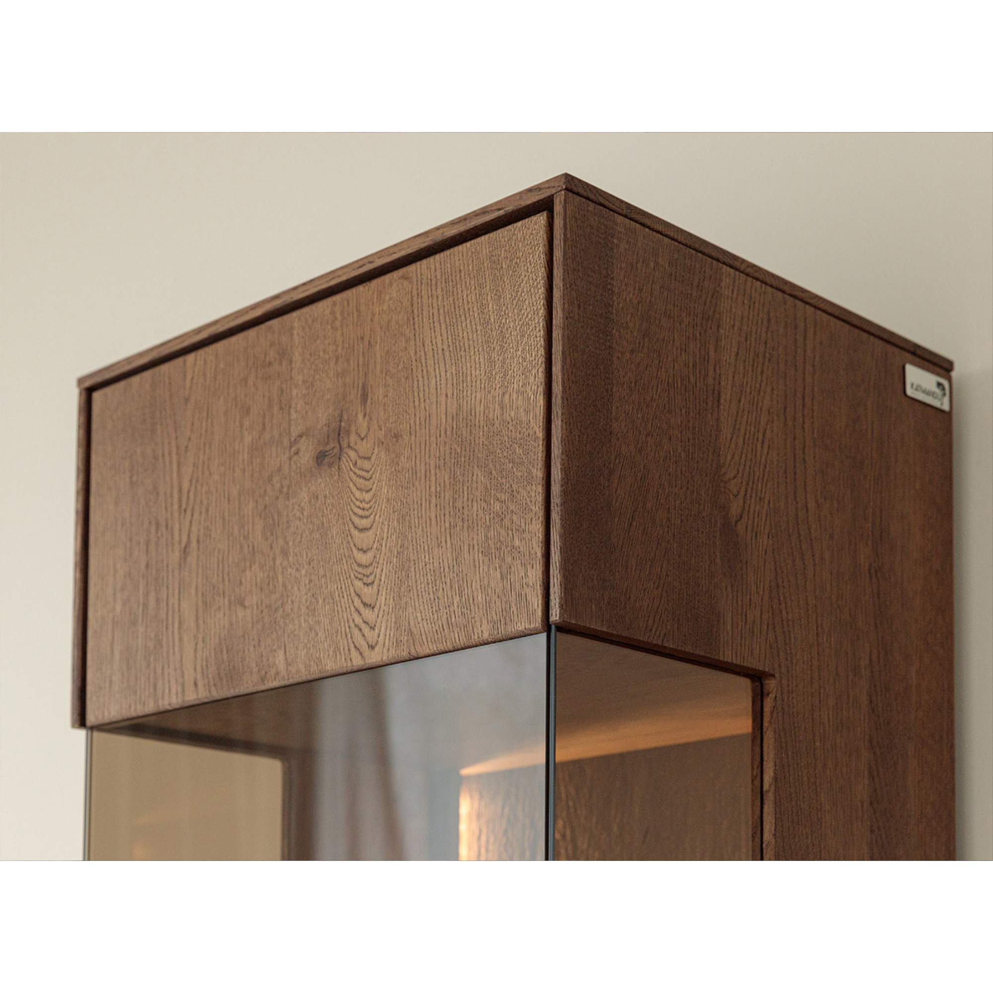 Vitrina Collodi 43x205 cm, Material: Masivno hrastovo les