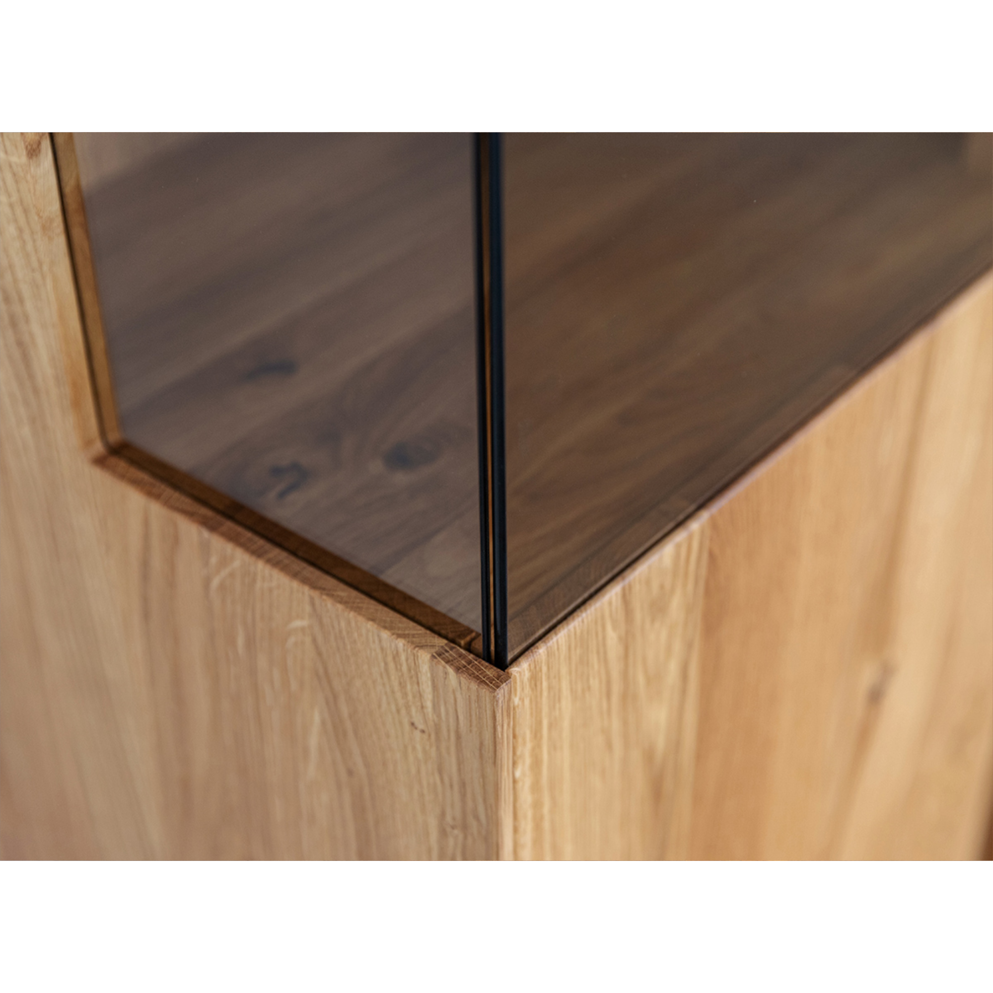 Vitrina Collodi 84,50x205 cm, Material: Masivno hrastovo les