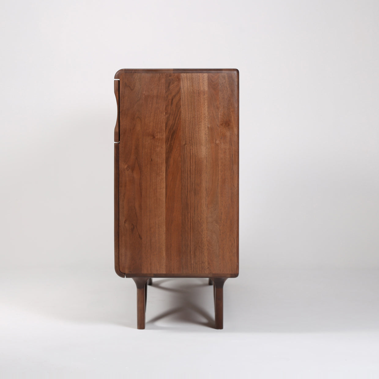 Komoda Antoni Alto 160x96 cm, material: polno les oreh