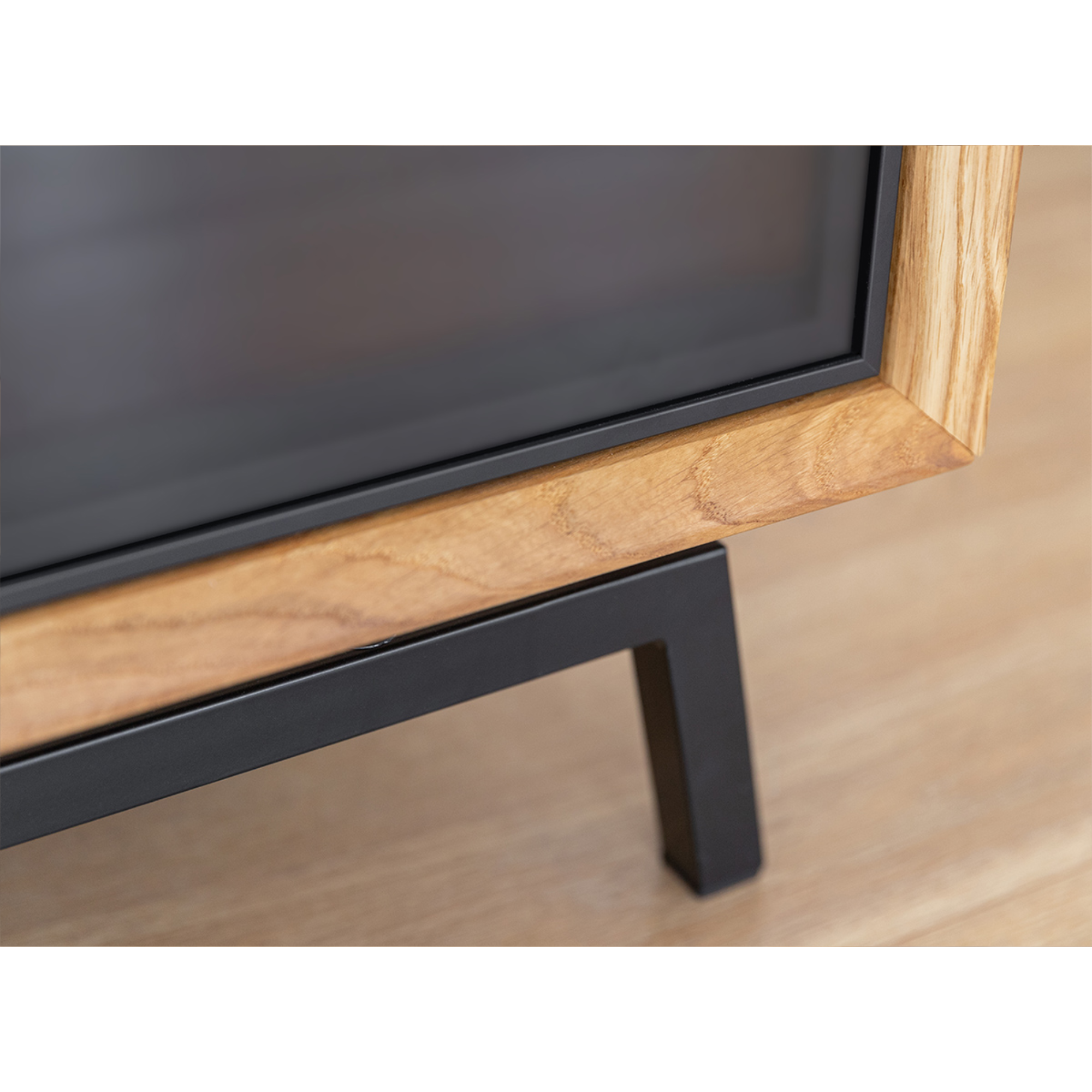 Komoda Modern Loft 120,50x45 cm s steklom, material: masivno hrastovo les