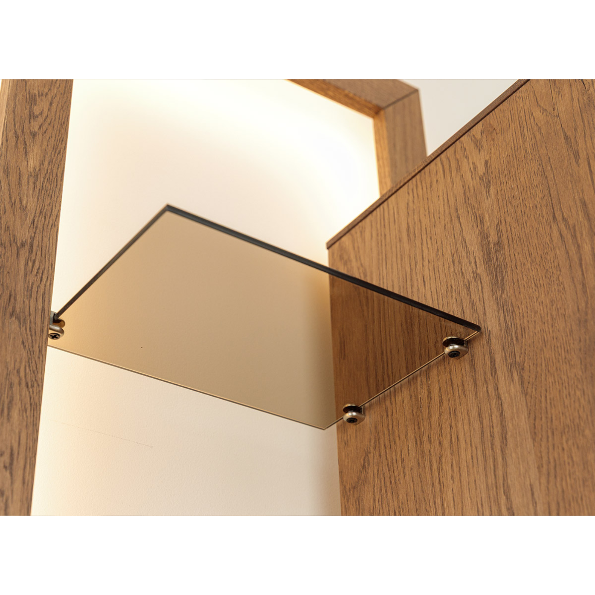 Vitrina Collodi 73x195 cm, Material: Masivno hrastovo les