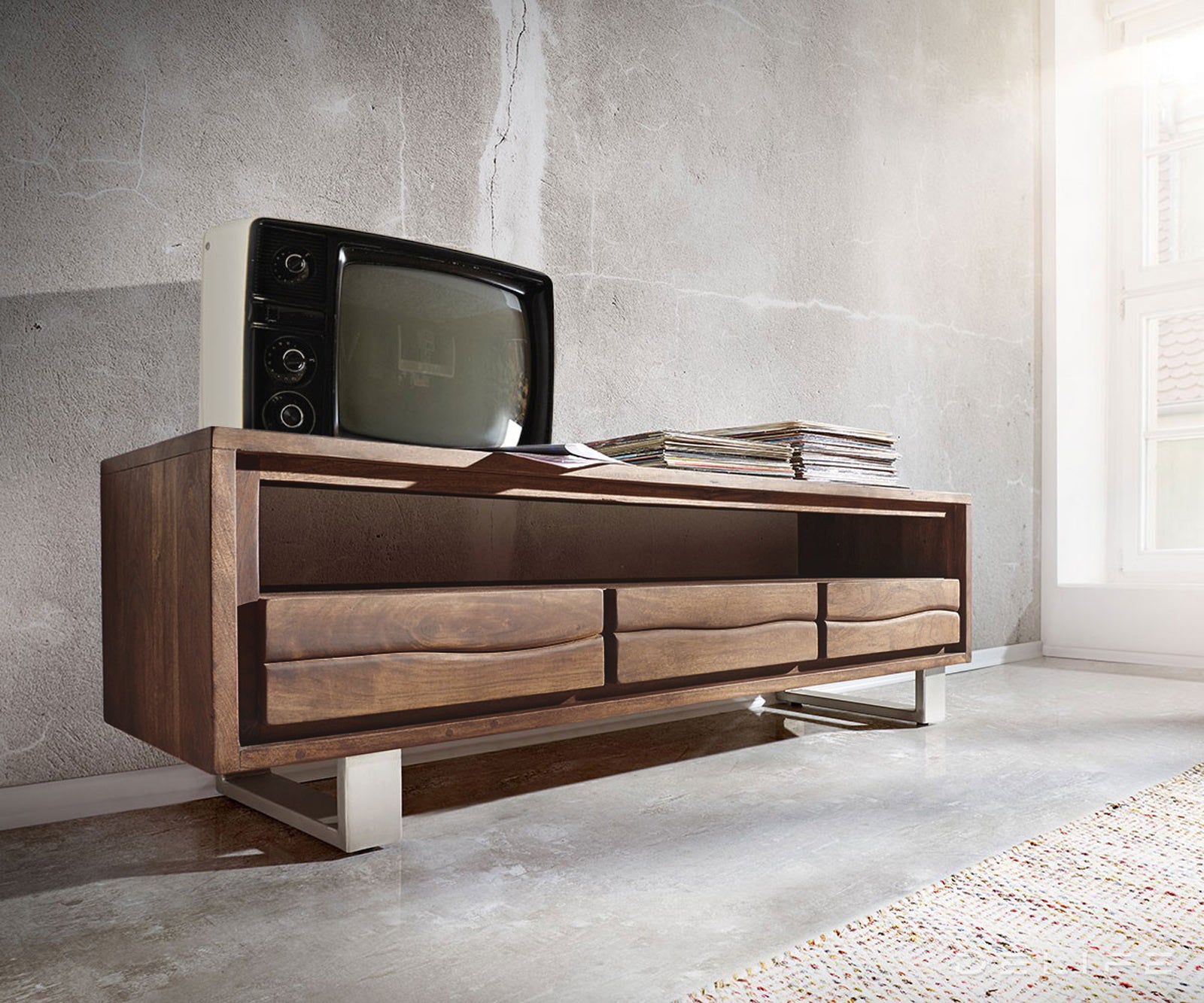 Predalnik Live Edge, 3 predali, 1 prekat, Material: akacija