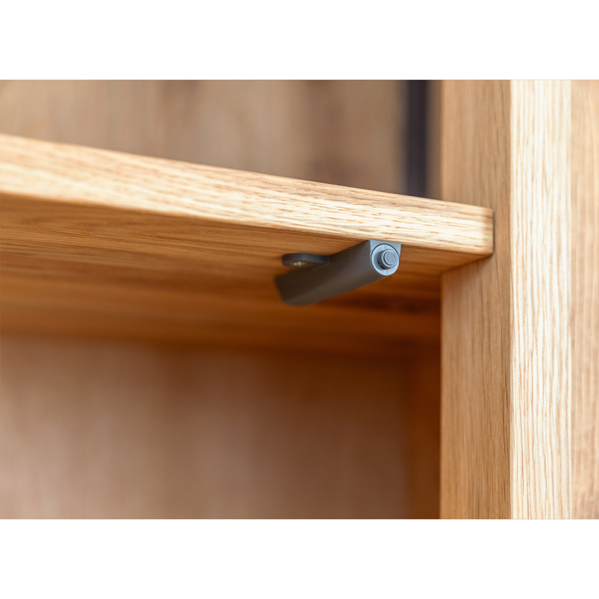 Vitrina Collodi 84,50x205 cm, Material: Masivno hrastovo les