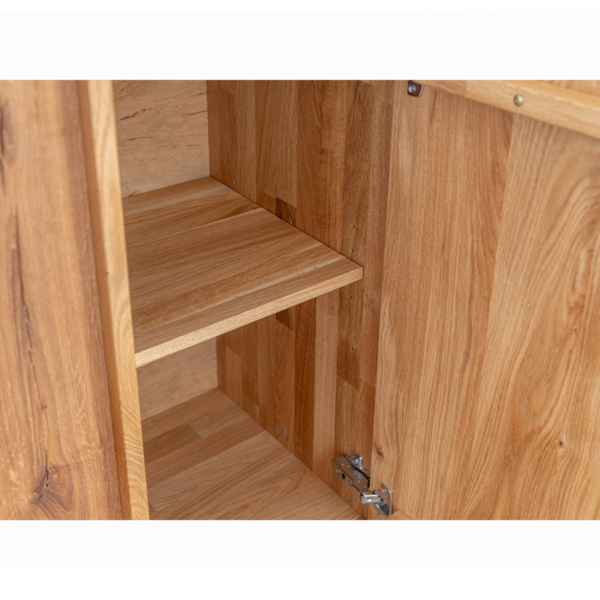 TV komoda Collodi, material: masivni hrast