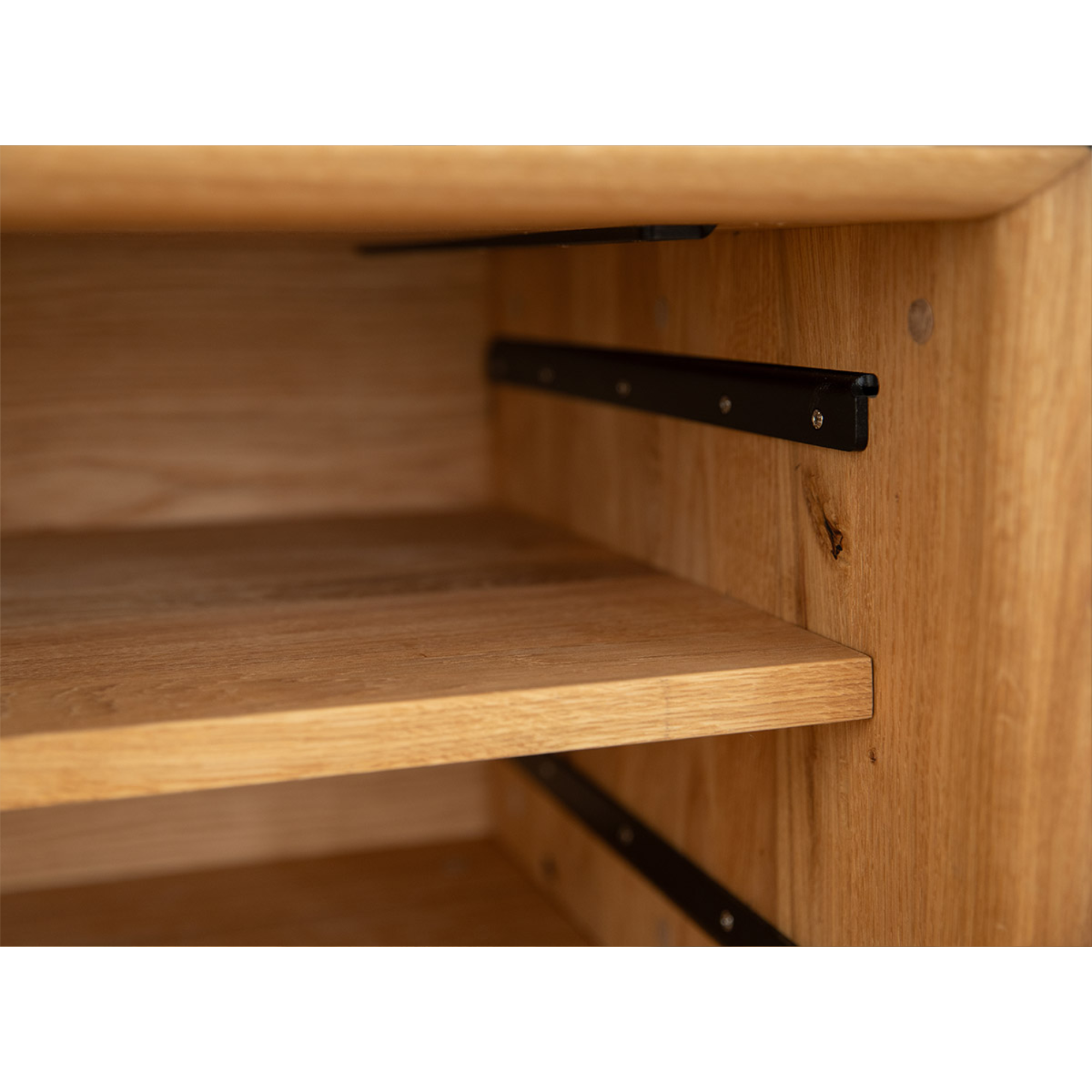 TV komoda Modern Loft 200x50 cm s steklom, material: masivni hrast