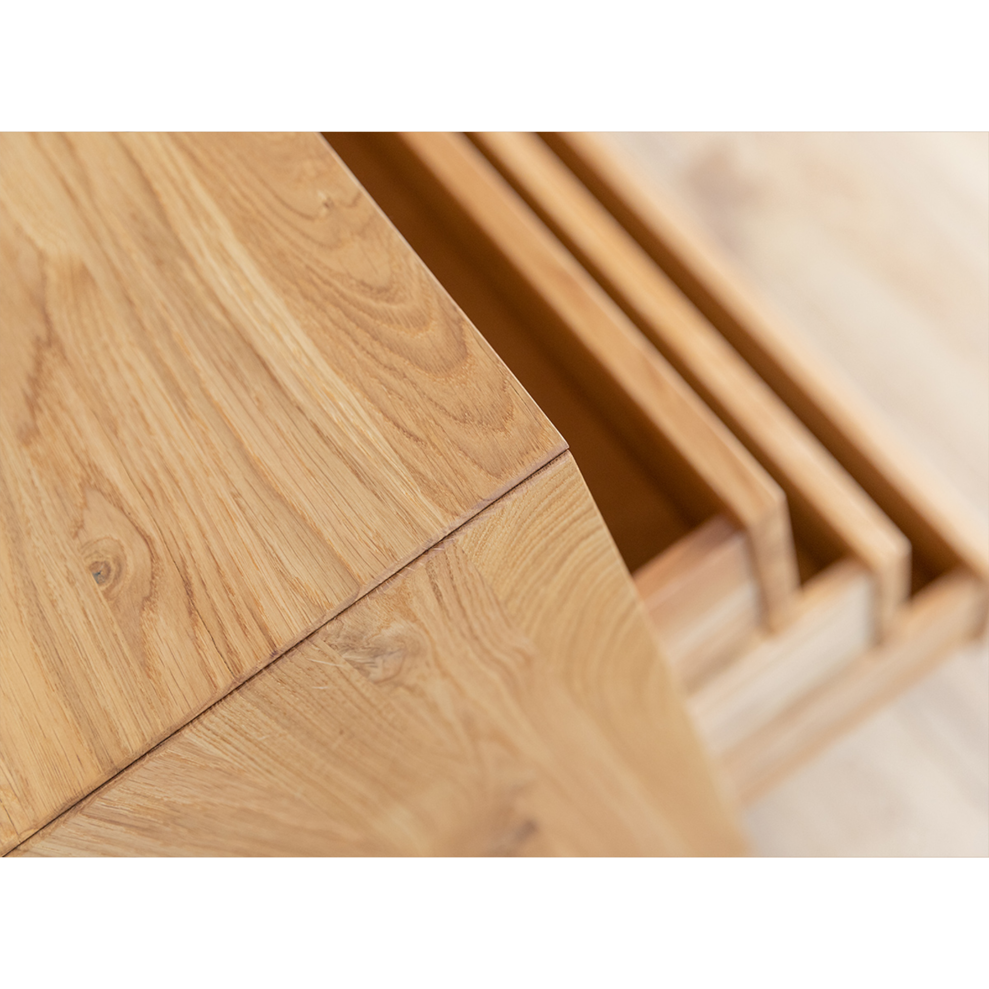 Komoda Modern Loft 120,50x45 cm, Material: Masivno hrastovo les