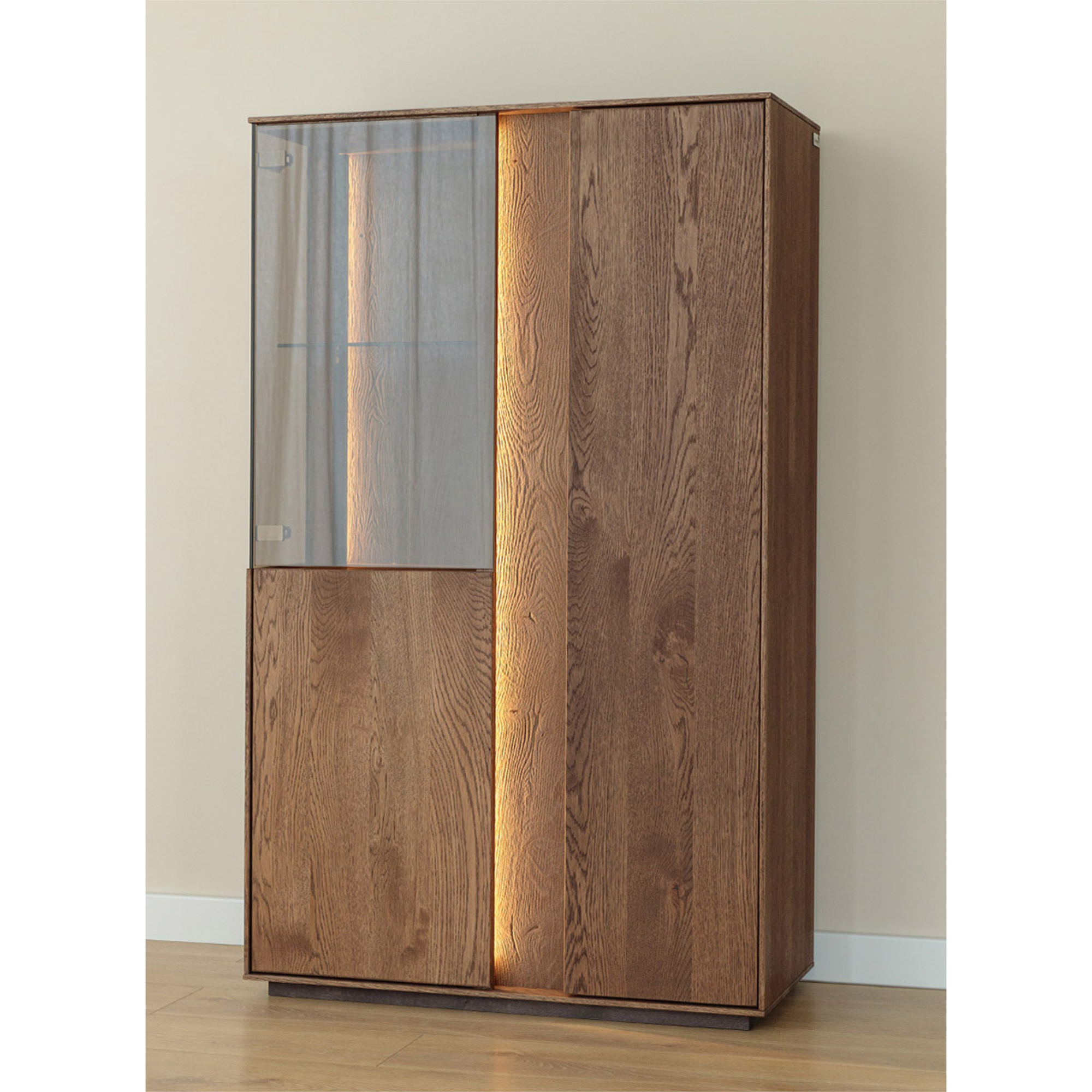 Vitrina Collodi 85x140 cm, Material: Masivno hrastovo les