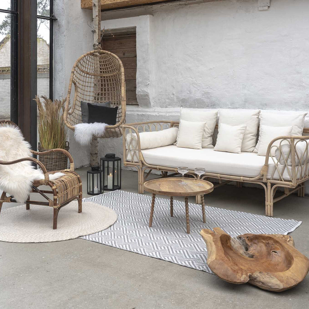 Klubska mizica Jammu, Material: Mango