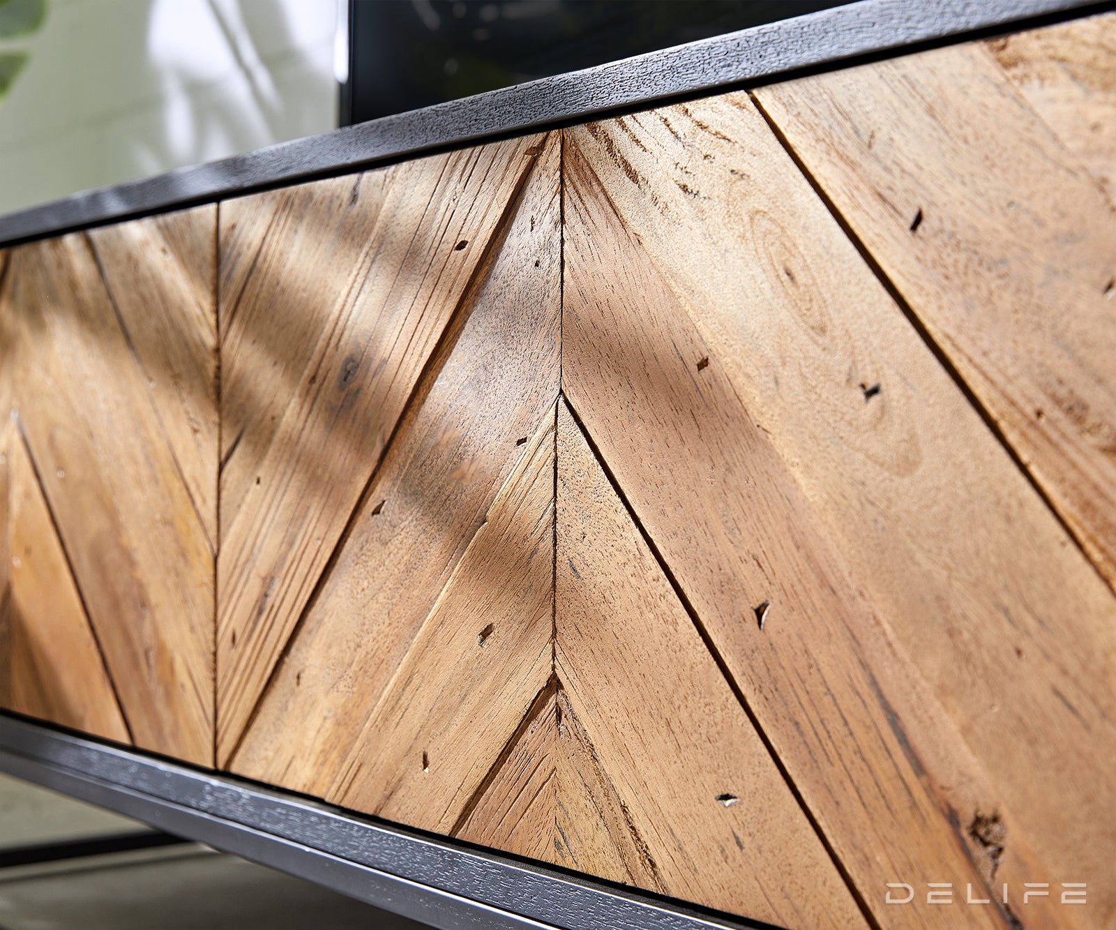 Predalnik Famke, Material: Mango