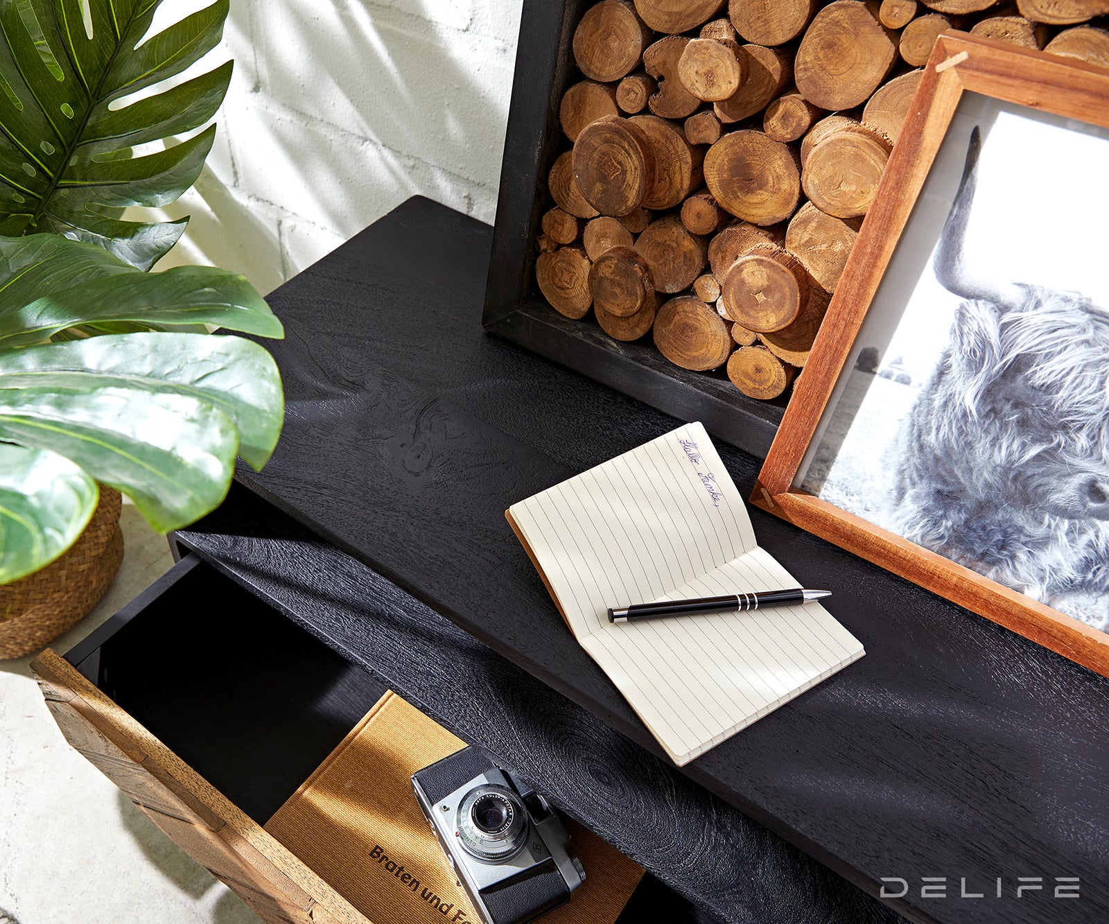 Predalnik Famke, Material: Mango