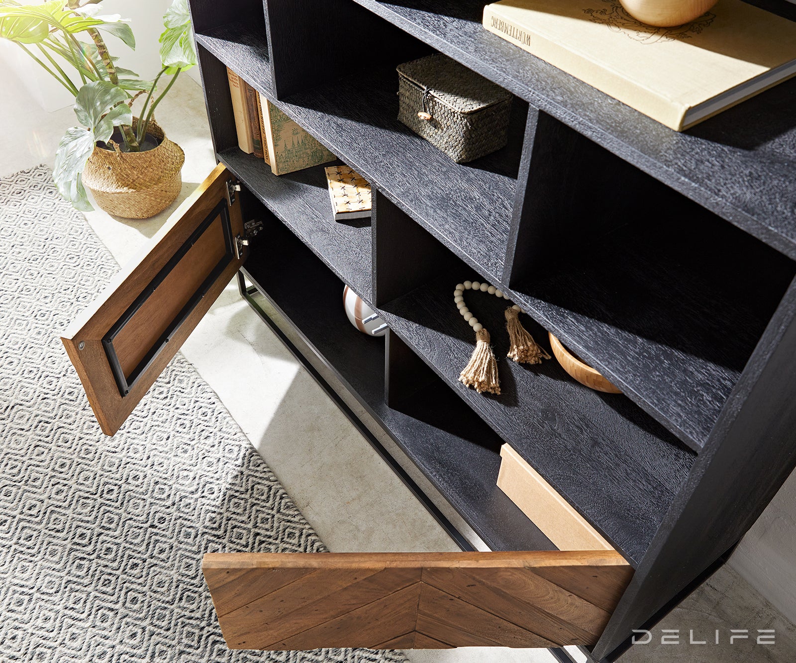 Visoka komoda Famke 120 cm, Material: Mango