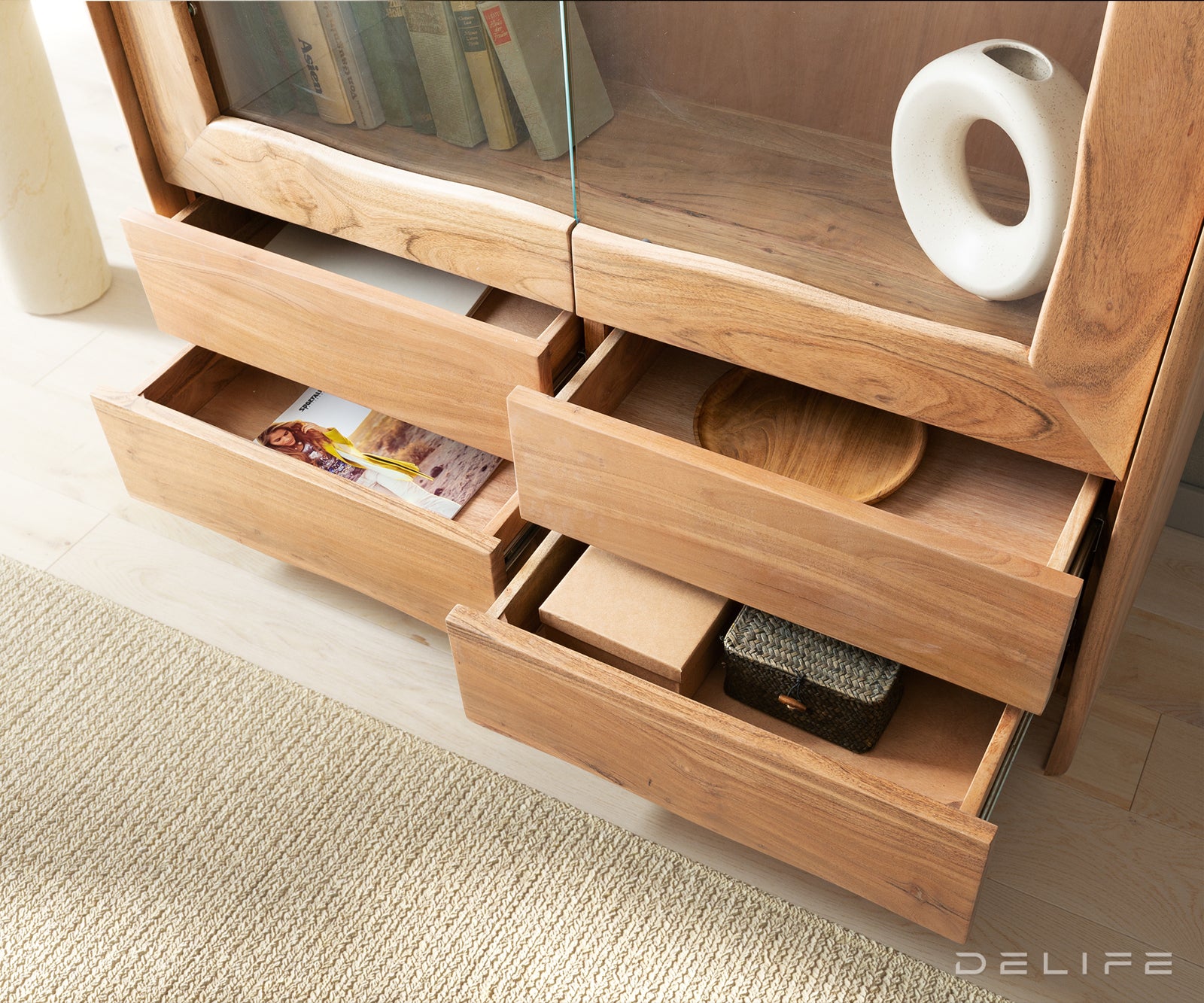 Vitrina Live-Edge 120x190cm, Material: Akacija