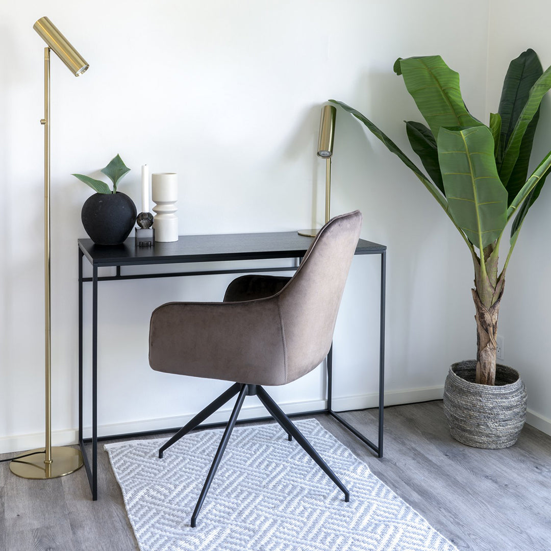 Pisarniška miza Vita, Material: Iverna plošča/jeklo