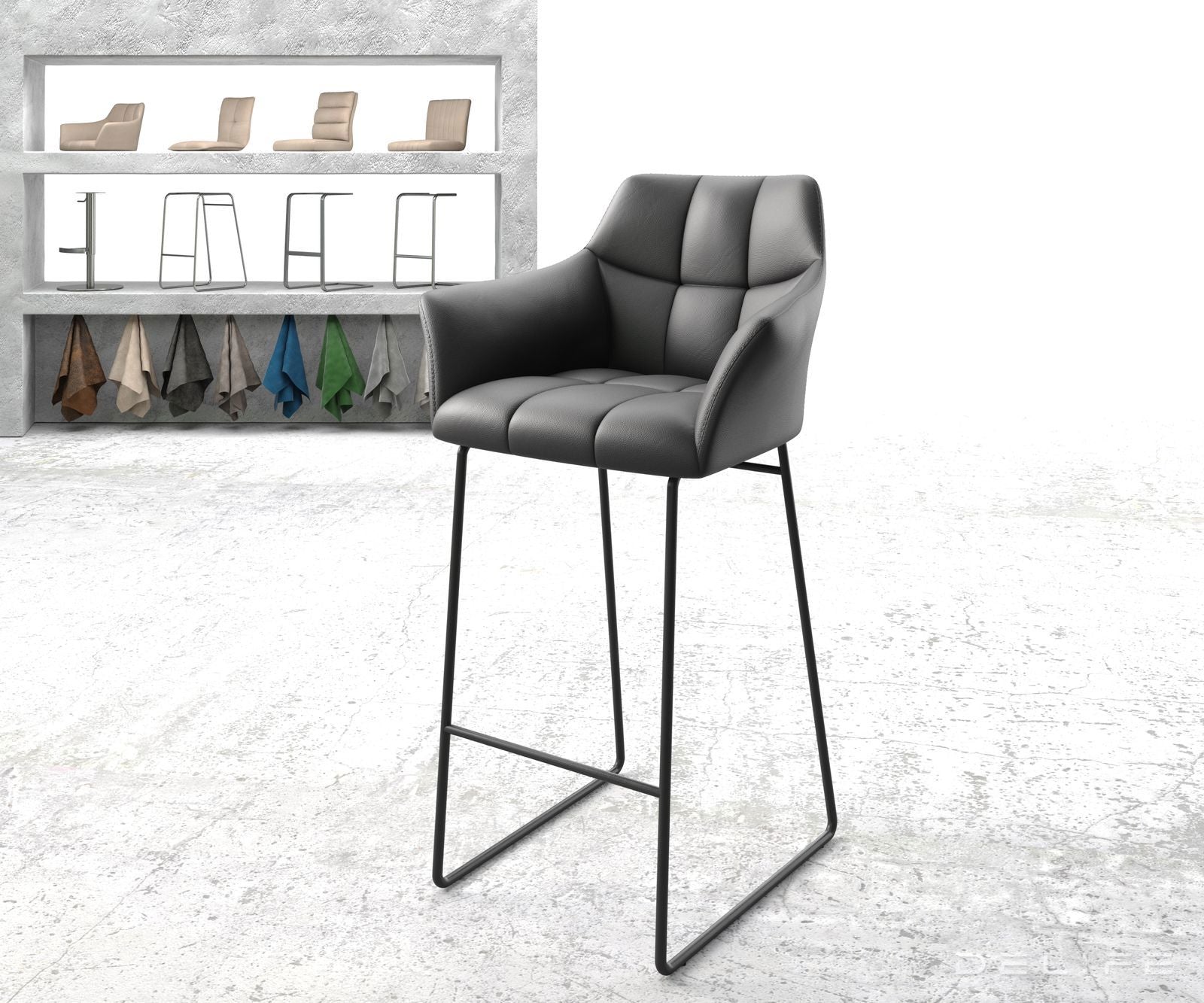 Barski stol Yulo, Material: Usnje