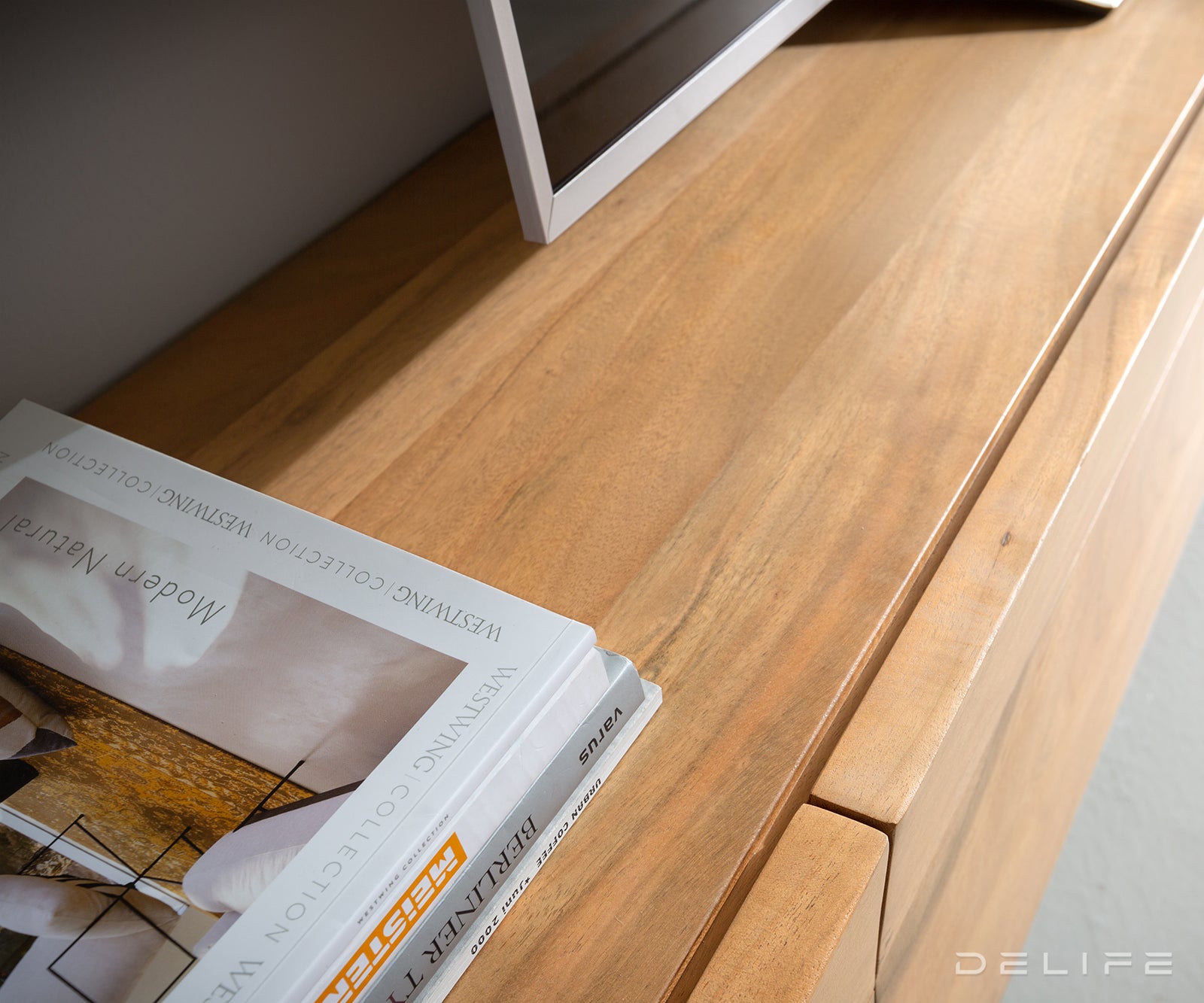 Kayu komoda 200x35cm, Material: Akacija