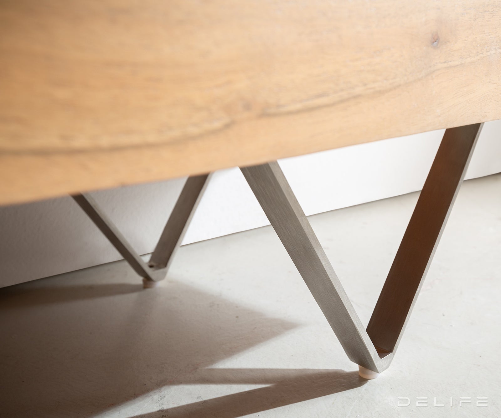 Kayu komoda 200x35cm, Material: Akacija