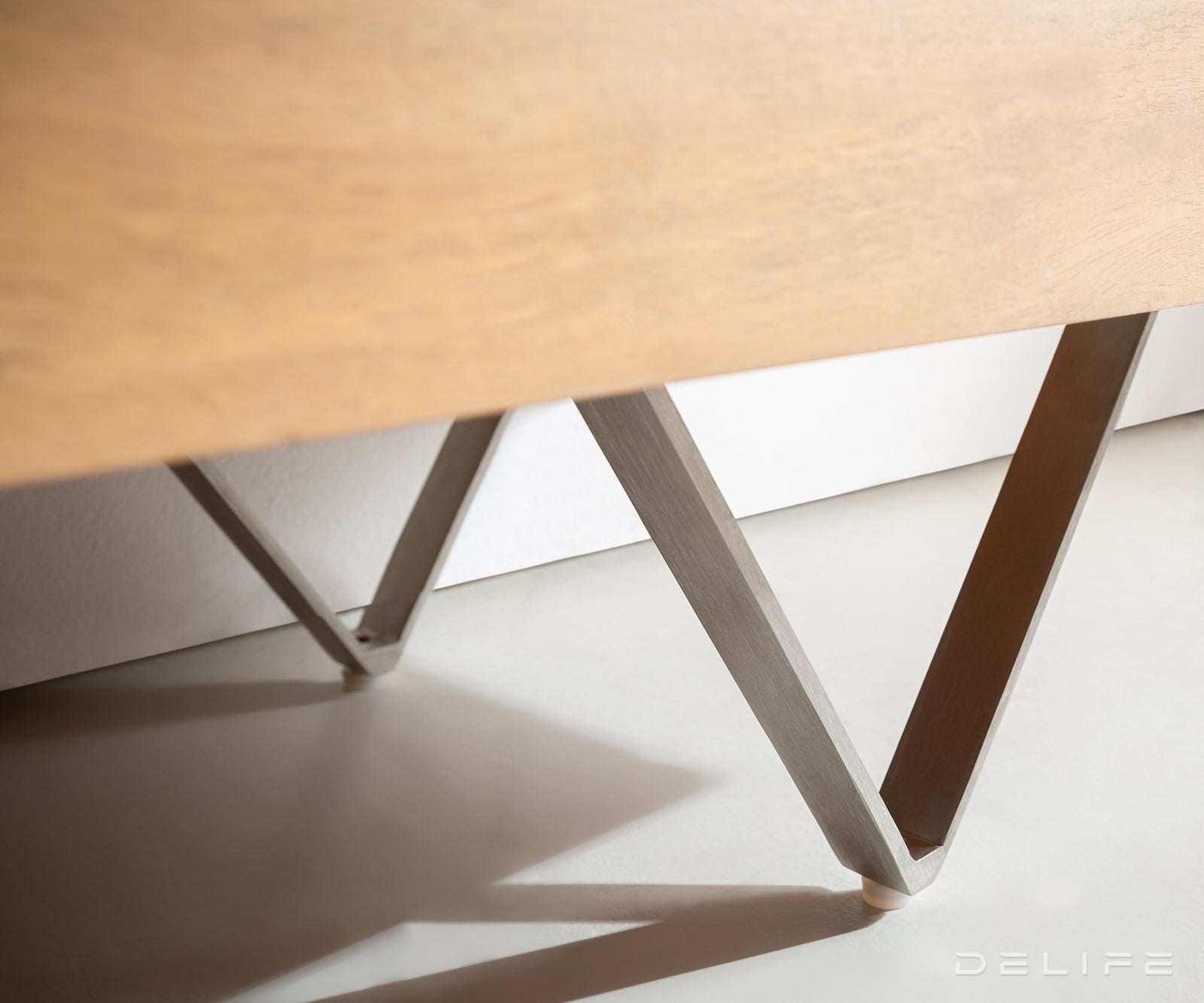 Kayu komoda 200x35cm, Material: Akacija