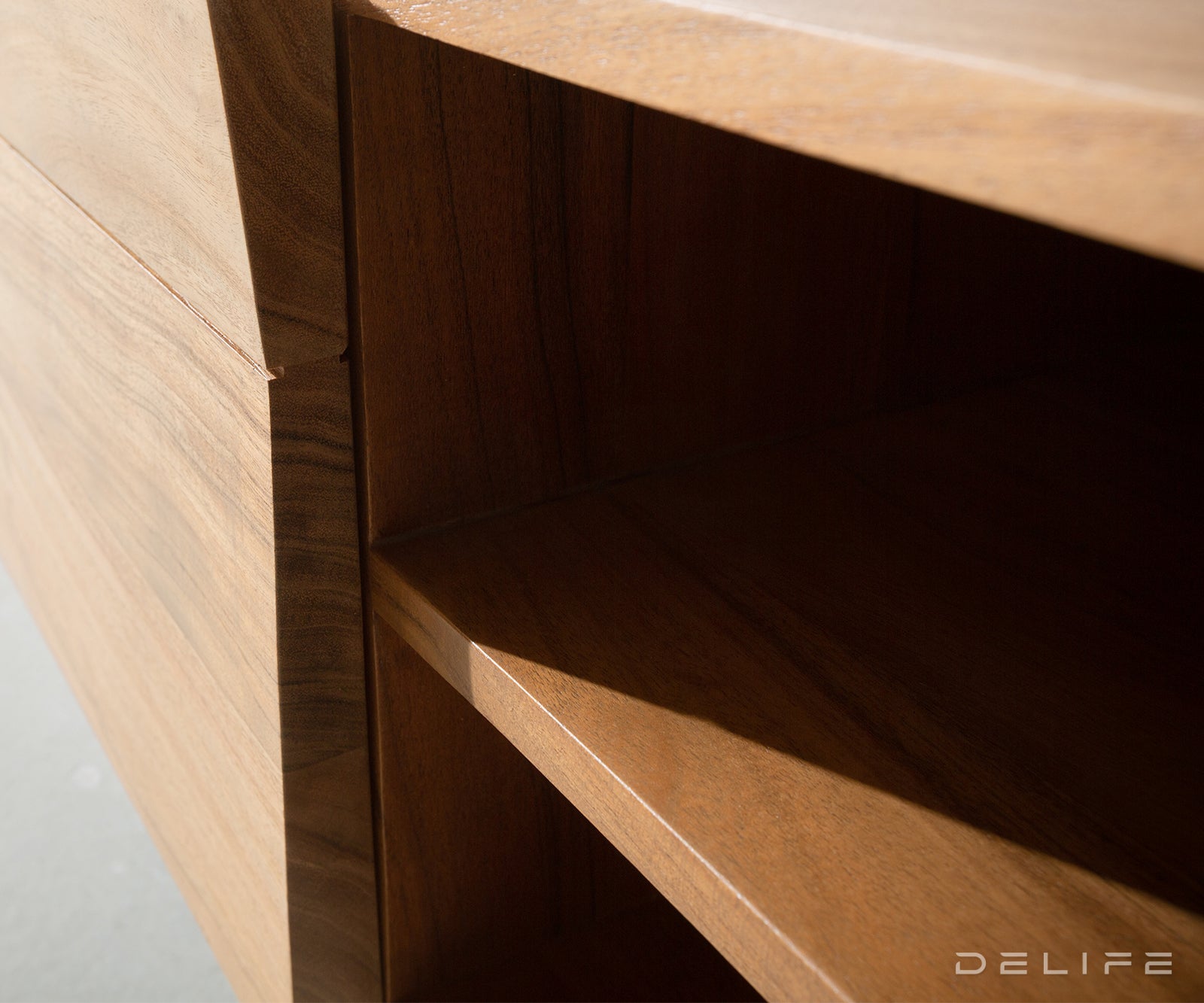 Kayu komoda 200x35cm, Material: Akacija