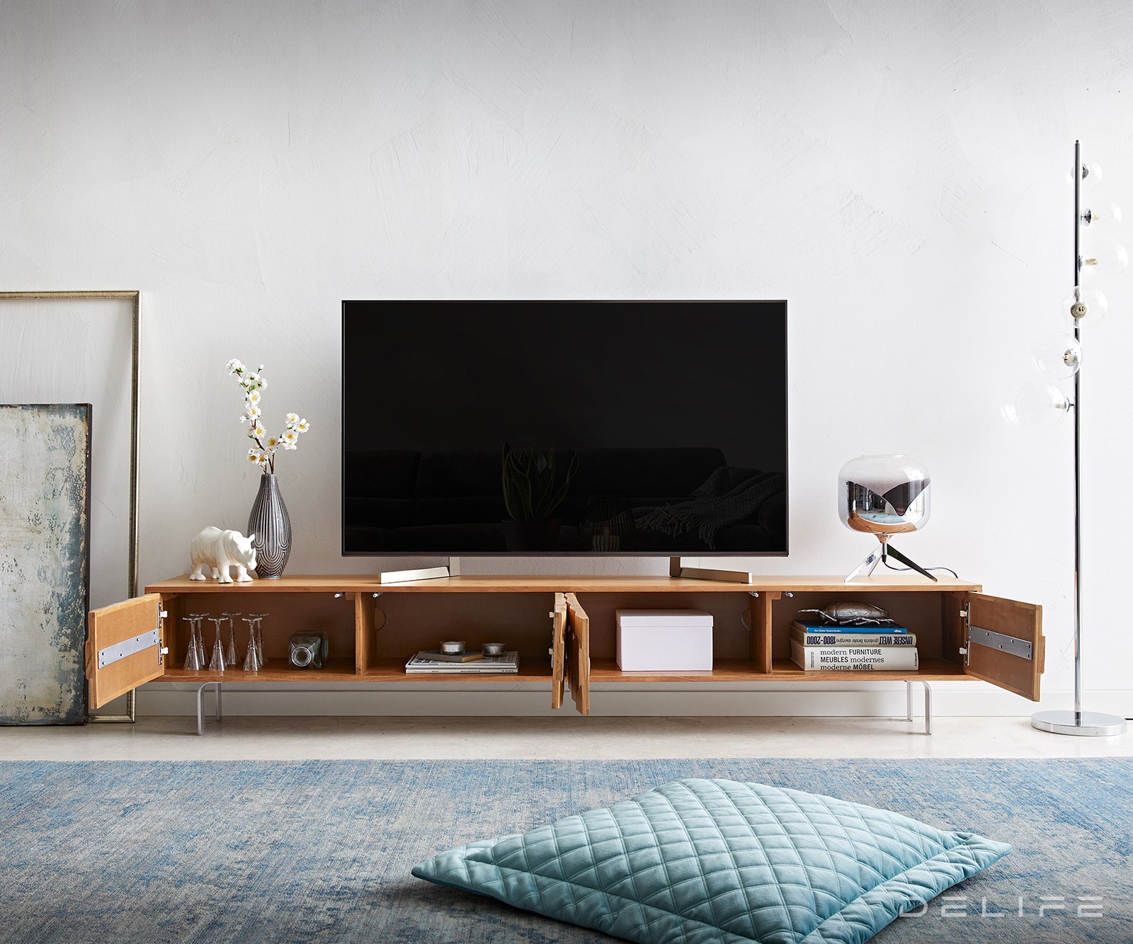 Predalnik Fevo, 4 vrata, Material: Akacija