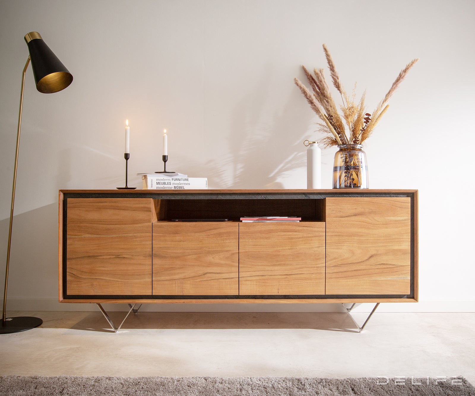 Predalnik Stonegrace, Material: Akacija