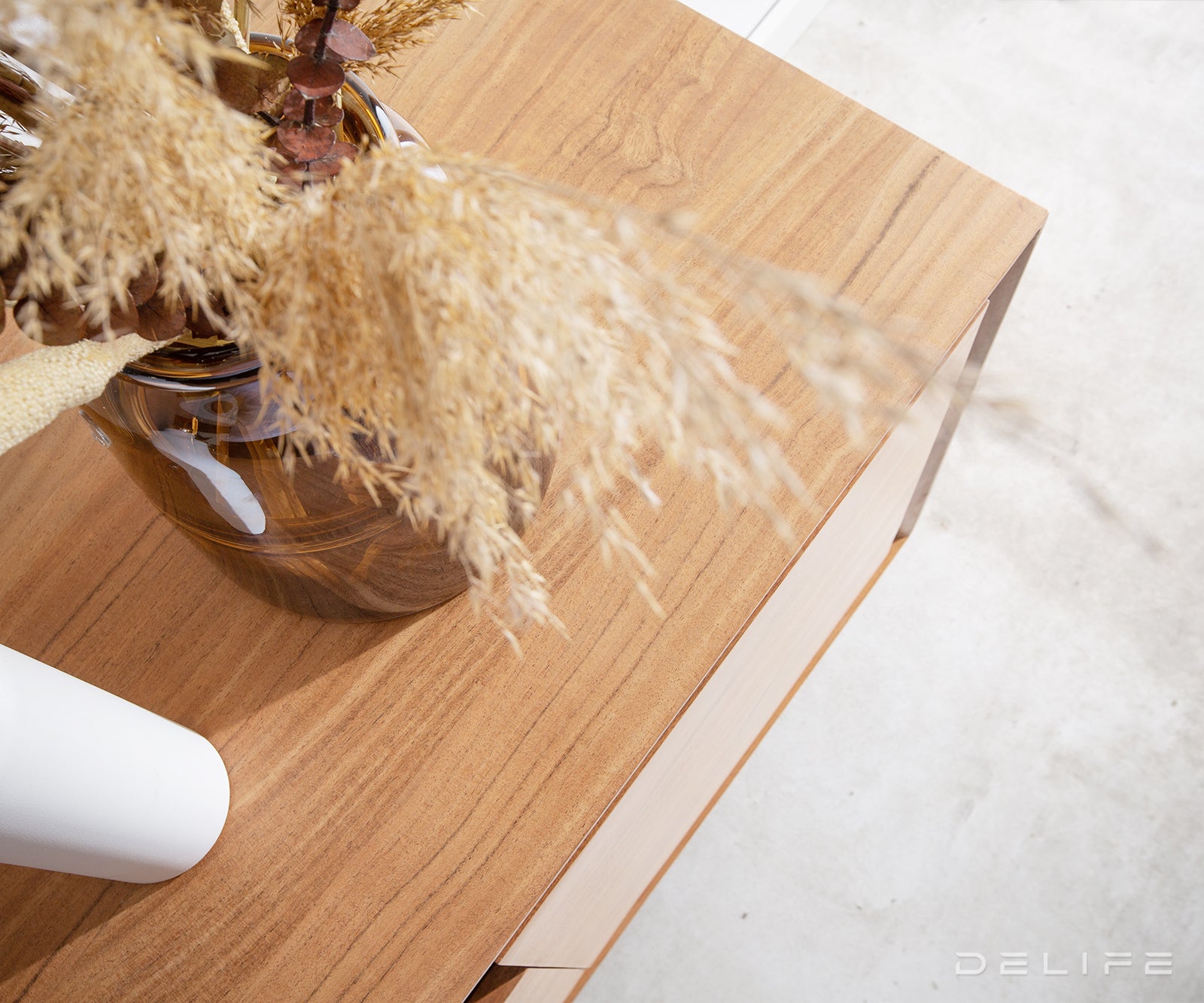 Predalnik Stonegrace, Material: Akacija