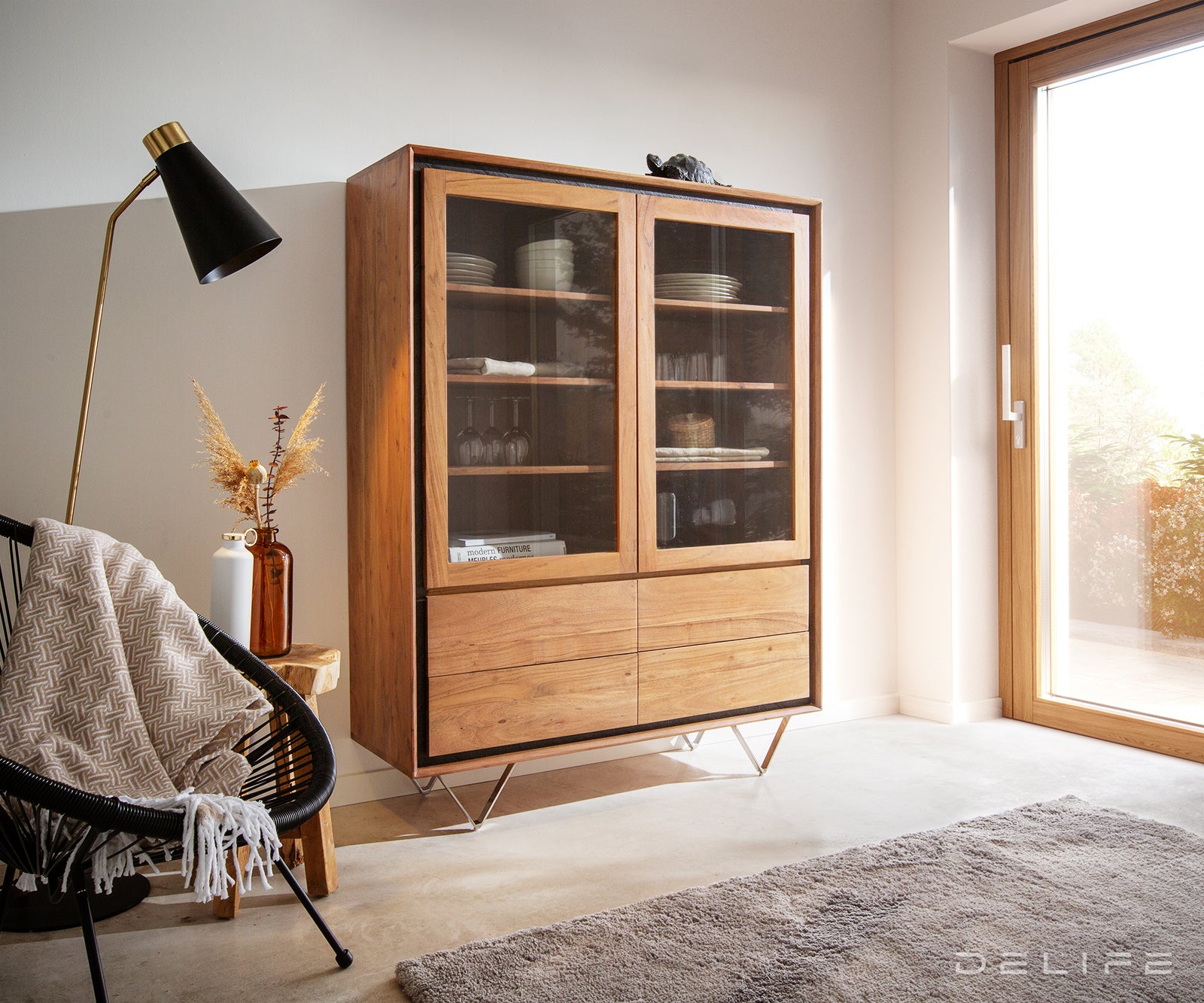 Visoka komoda Stonegrace, Material: Akacija