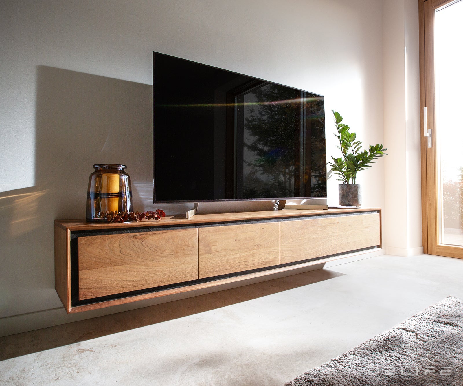 Predalnik Stonegrace, 4 vrata, 200 cm, Material: akacija