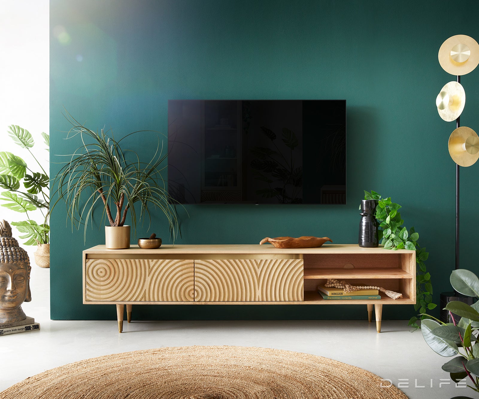 Komoda Budaya, material: mango