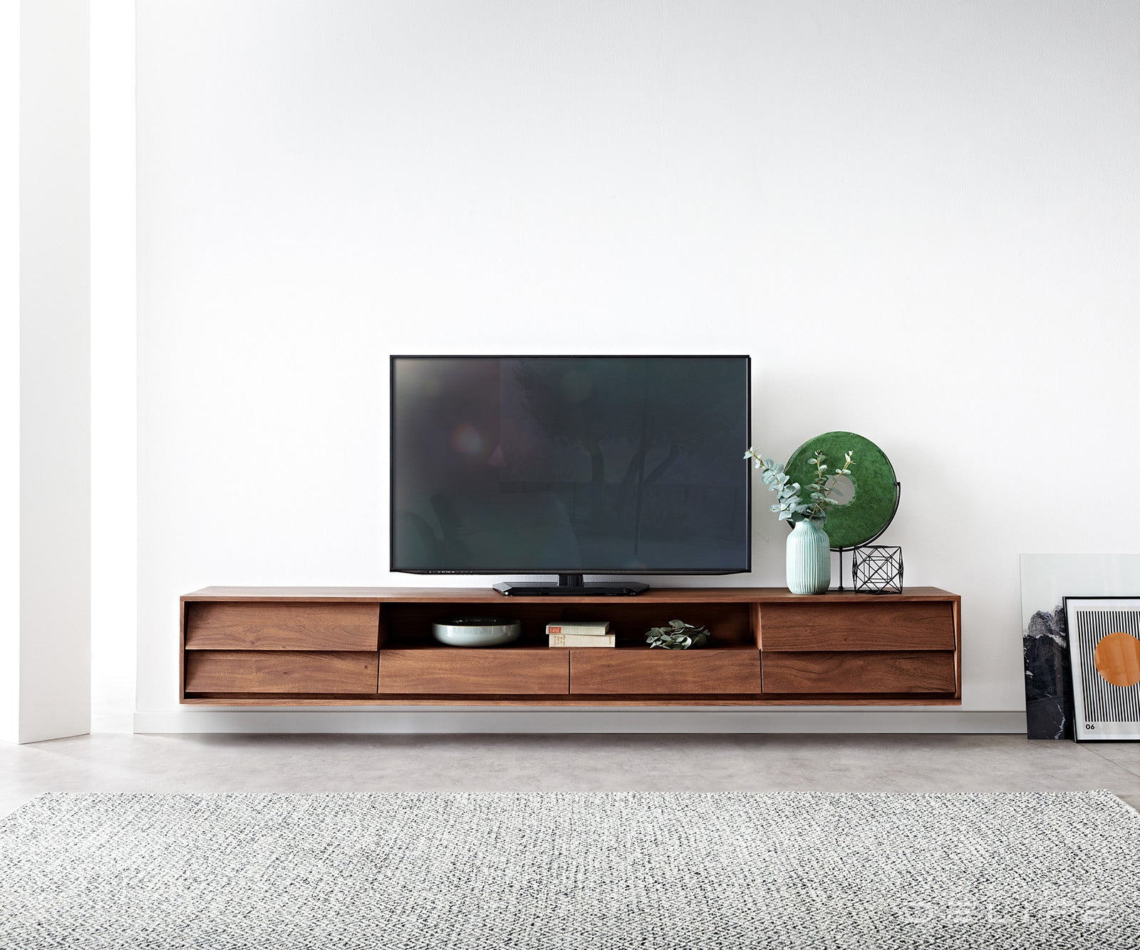 TV omarica Eloi 240x33cm, Material: akacija