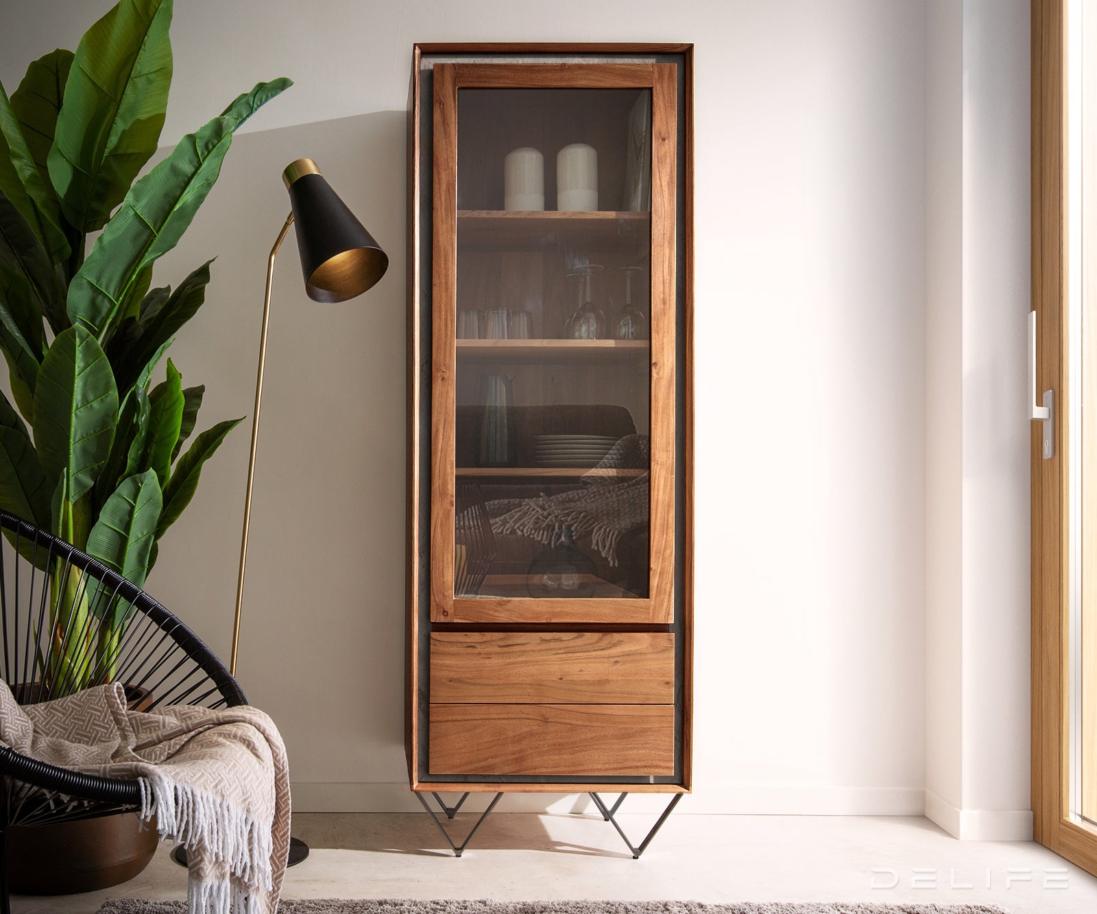 Visoka komoda Stonegrace, Material: Akacija