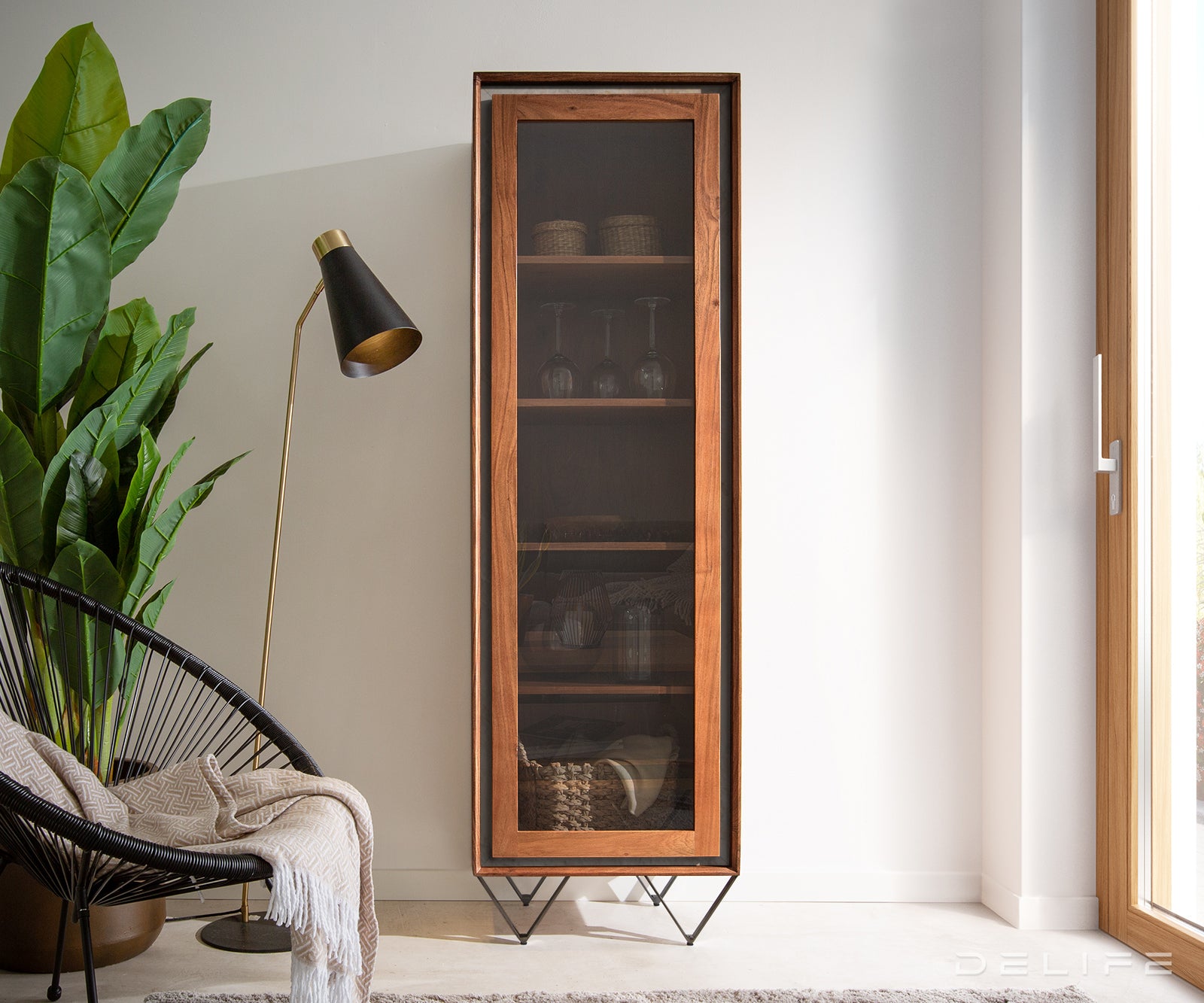 Visoka komoda Stonegrace, Material: Akacija