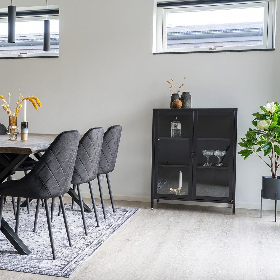 Omarica Brisbane, Material: Jeklo