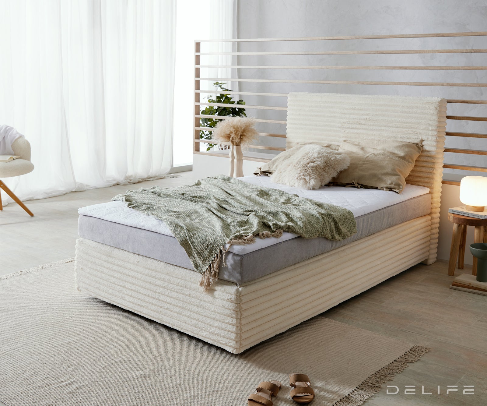 Postelja Dream Well z vzmetnico in nadvložkom, material: Plišasta rebrasta tkanina